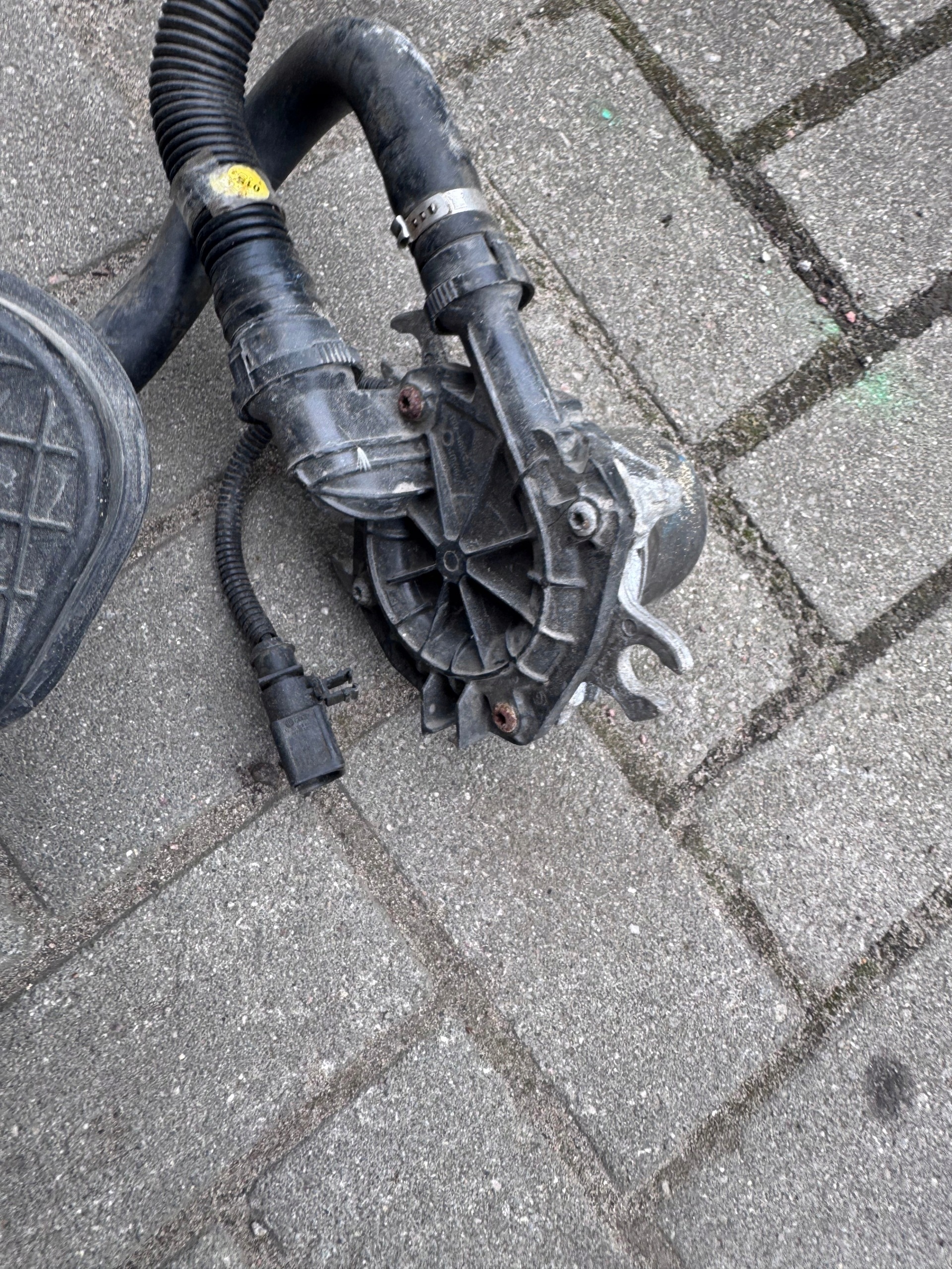 Sekundärluftpump OEM 07K959253B för Audi Q7 4L image 8