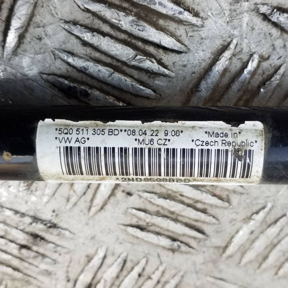 Audi A3 S3 8V Taka Stabilointitanko OEM 5Q0511305BD image 3