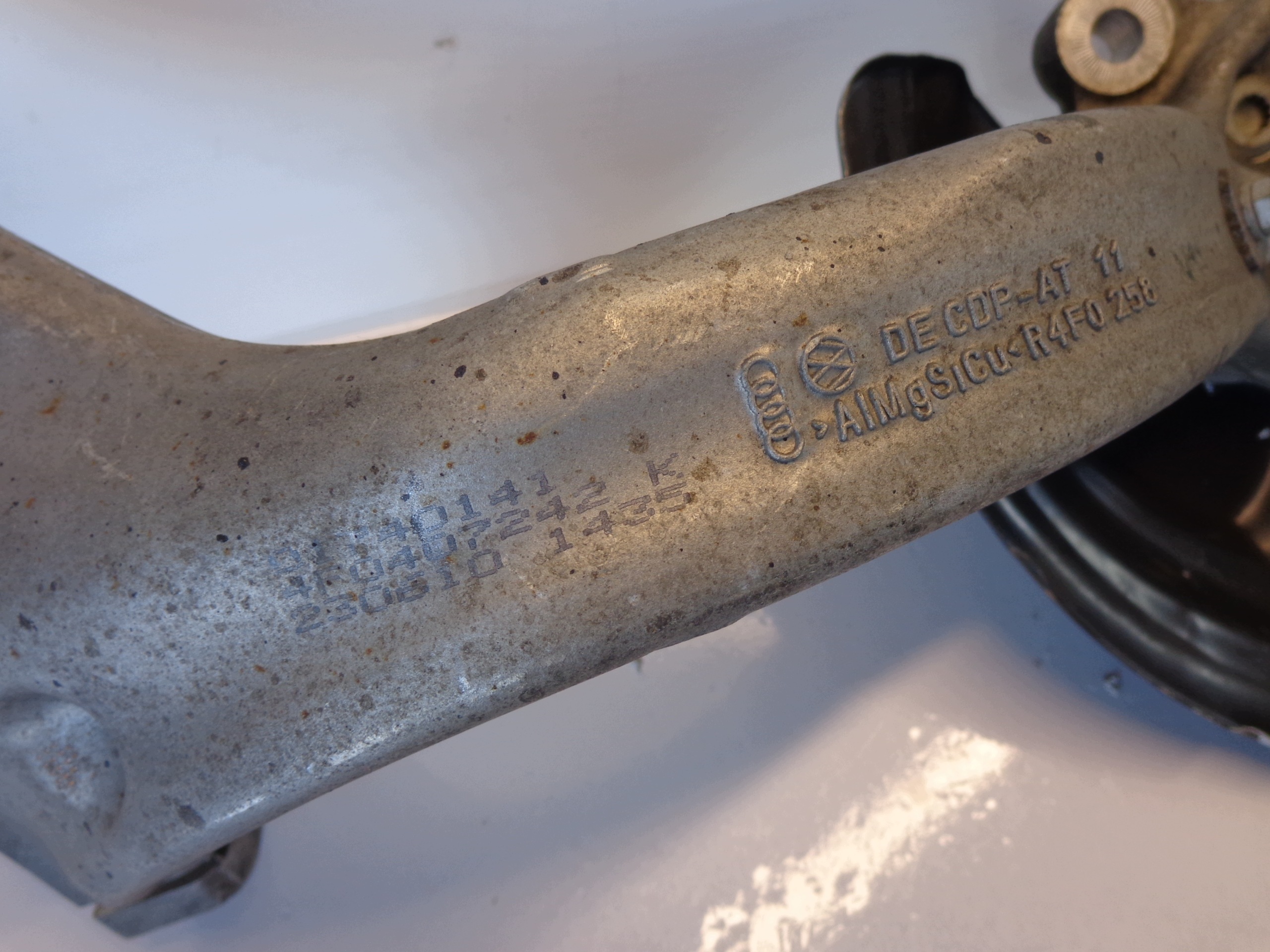 Rotula delantera derecha OEM 4F0407242K para Audi A6 image 7
