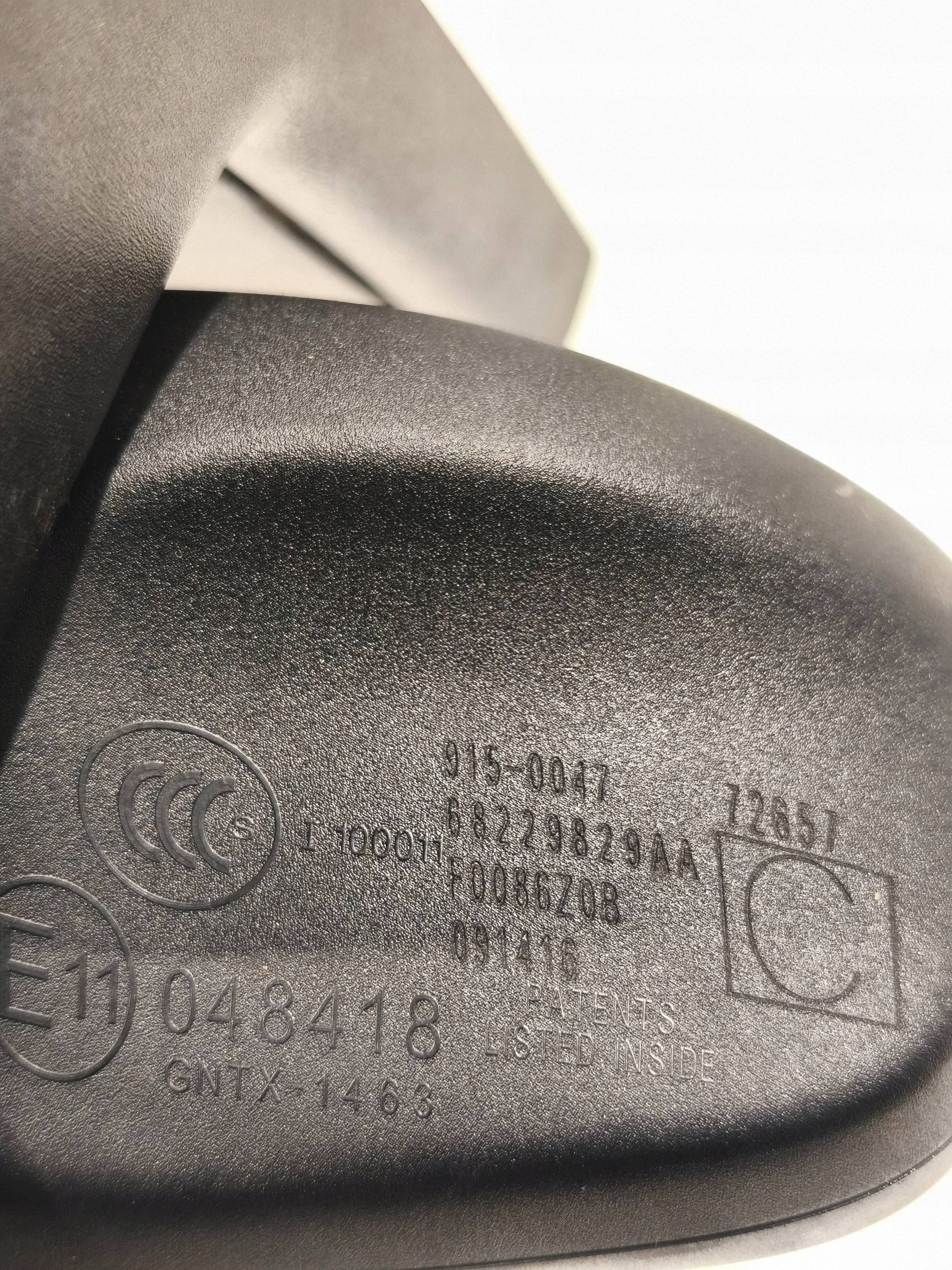 Chrysler Pacifica 68229829AA Etu sisäpeili image 6