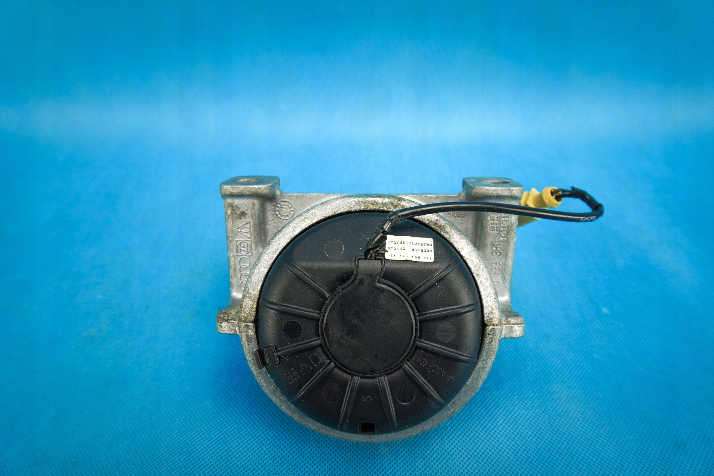 Audi OE 8R0199381AA Rolamento do motor image 3