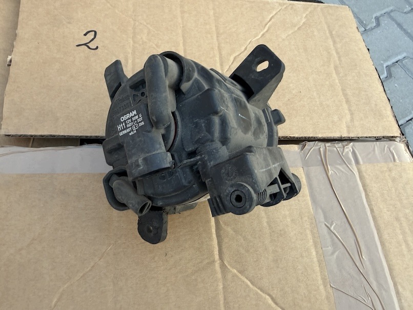 OEM 8T0941699 Halogeenisumavalo Vasen Etu Audi
