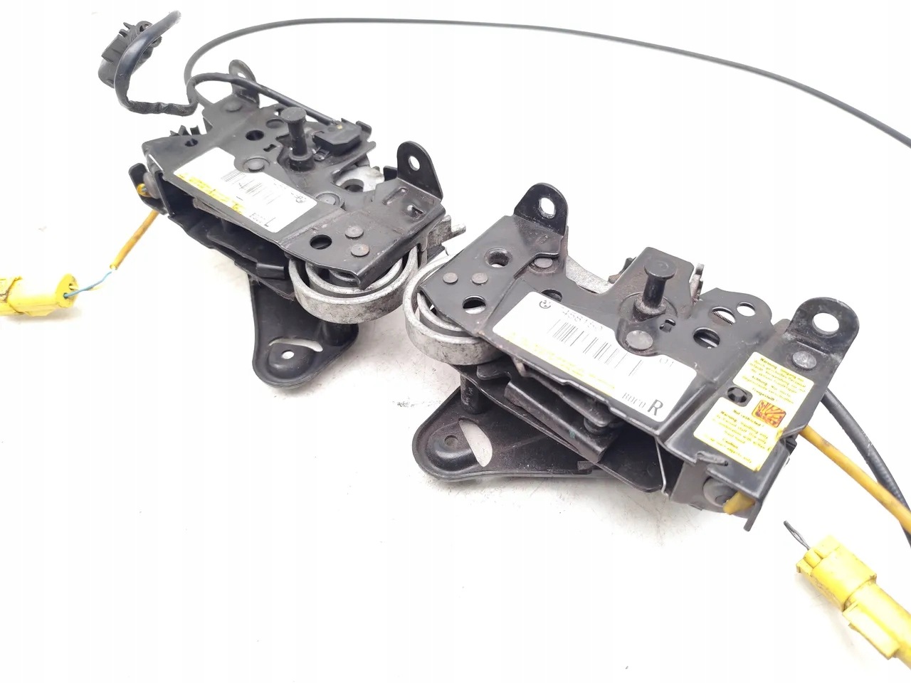 Fecho Ativo Capô BMW F10 Esquerdo OEM 7458149 image 2