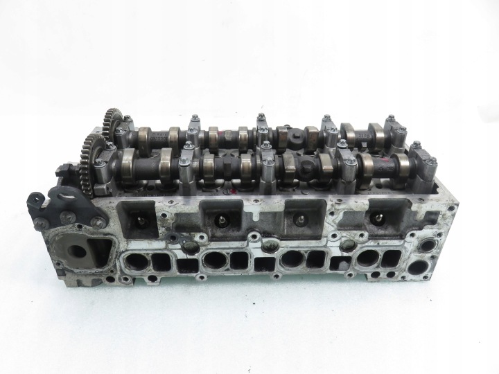 MERCEDES W203 C 200 CDI Sylinterikansi 6110105220 OM 611.962