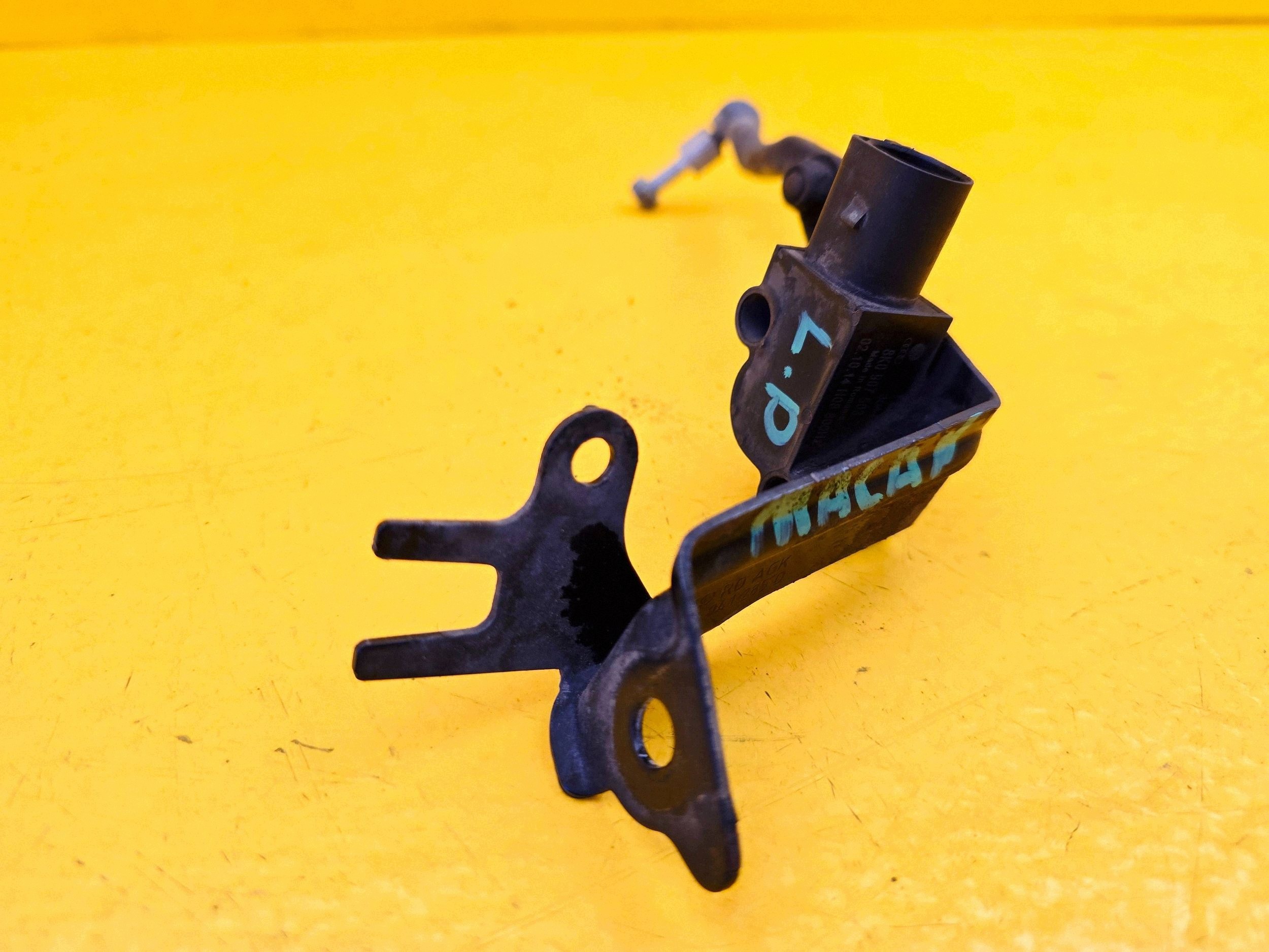 Porsche Macan Scheinwerferniveausensor OEM 8R0941285D image 2