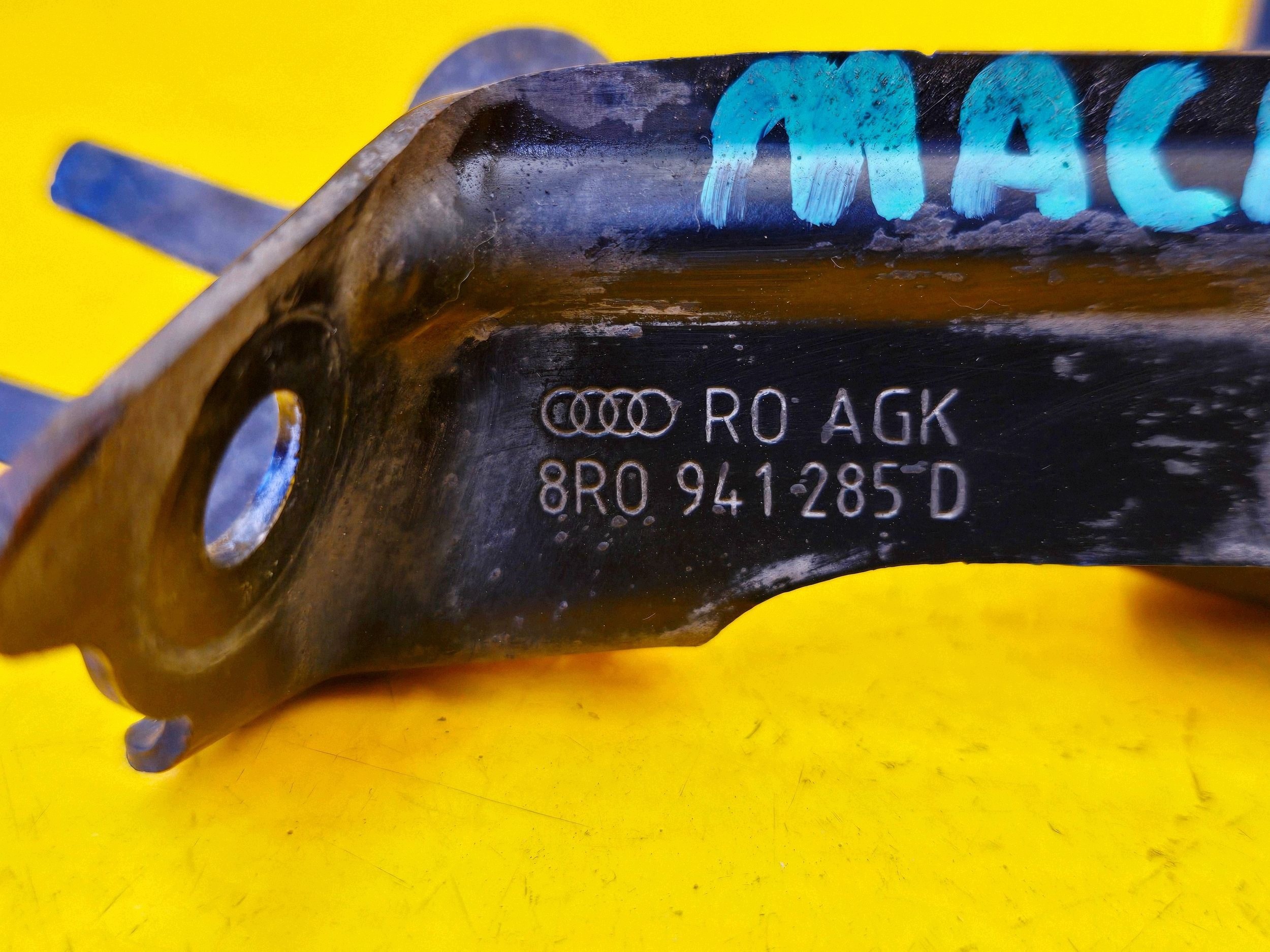 Porsche Macan Scheinwerferniveausensor OEM 8R0941285D image 5