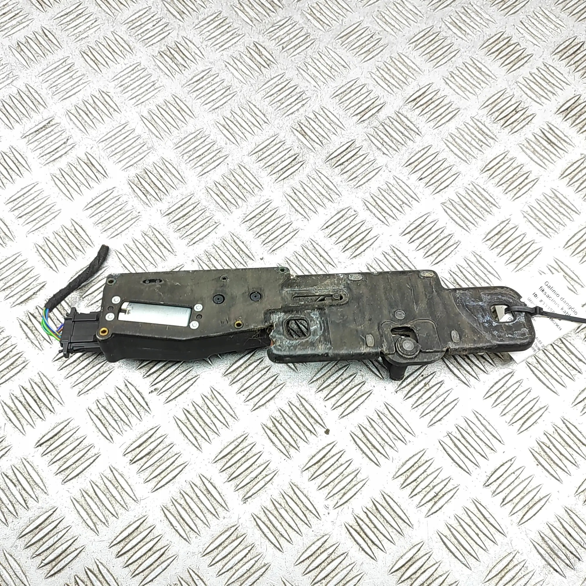 Audi Q5 SQ5 2013 Kofferbakklepactuator OEM 4F9827383E
