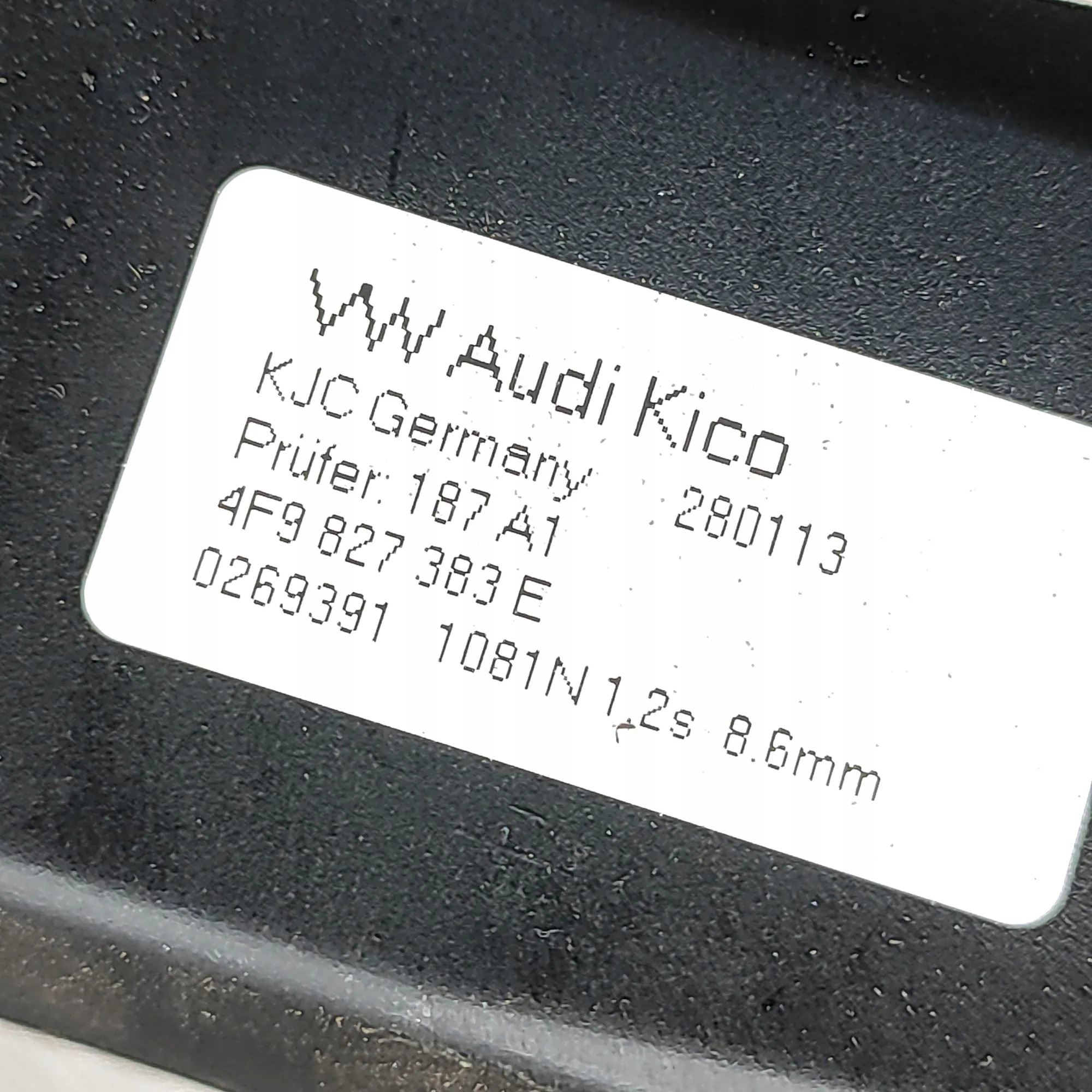 Audi Q5 SQ5 2013 Actuateur hayon OEM 4F9827383E image 6