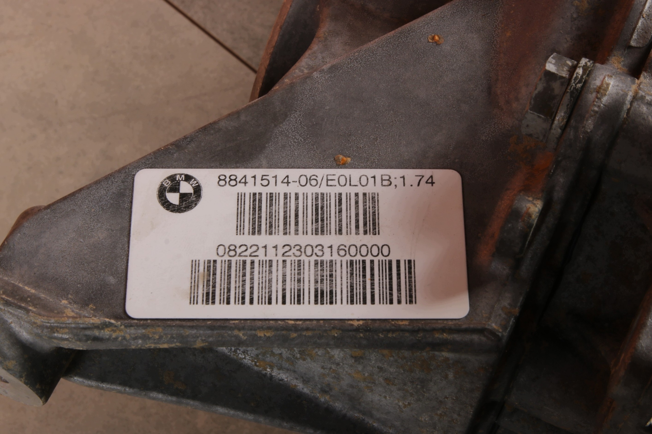 Différentiel BMW OEM 8841514 - Essieu Arrière Occasion image 8