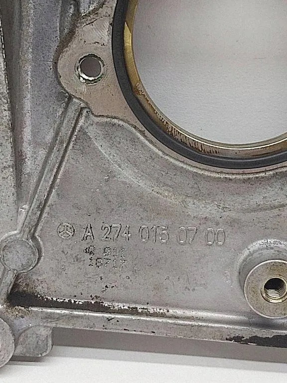 Couvercle de chaîne de distribution OEM A2740150700 Mercedes image 3