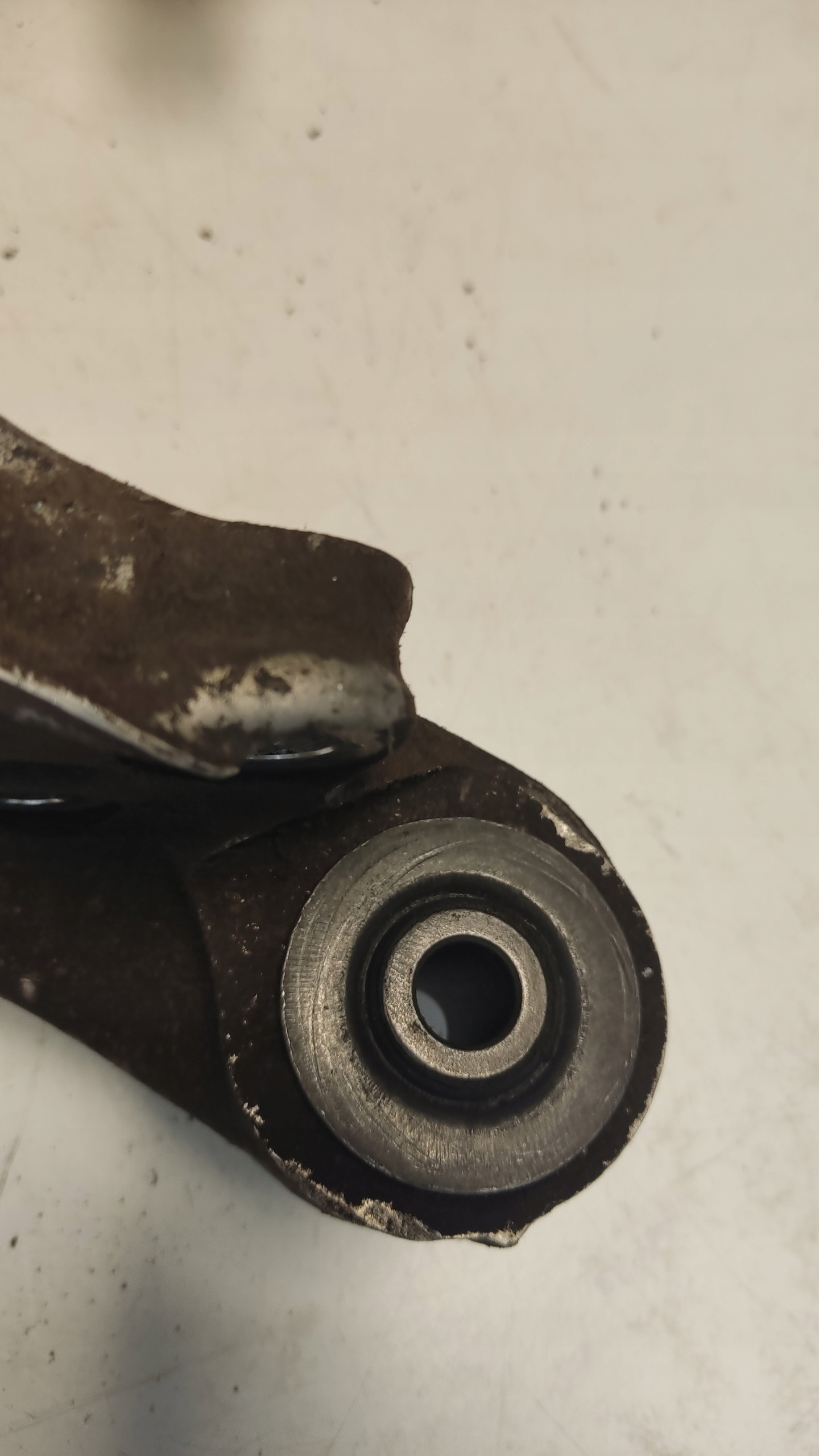 Rechter Achsschenkel OEM 365704 für Peugeot 407 image 4