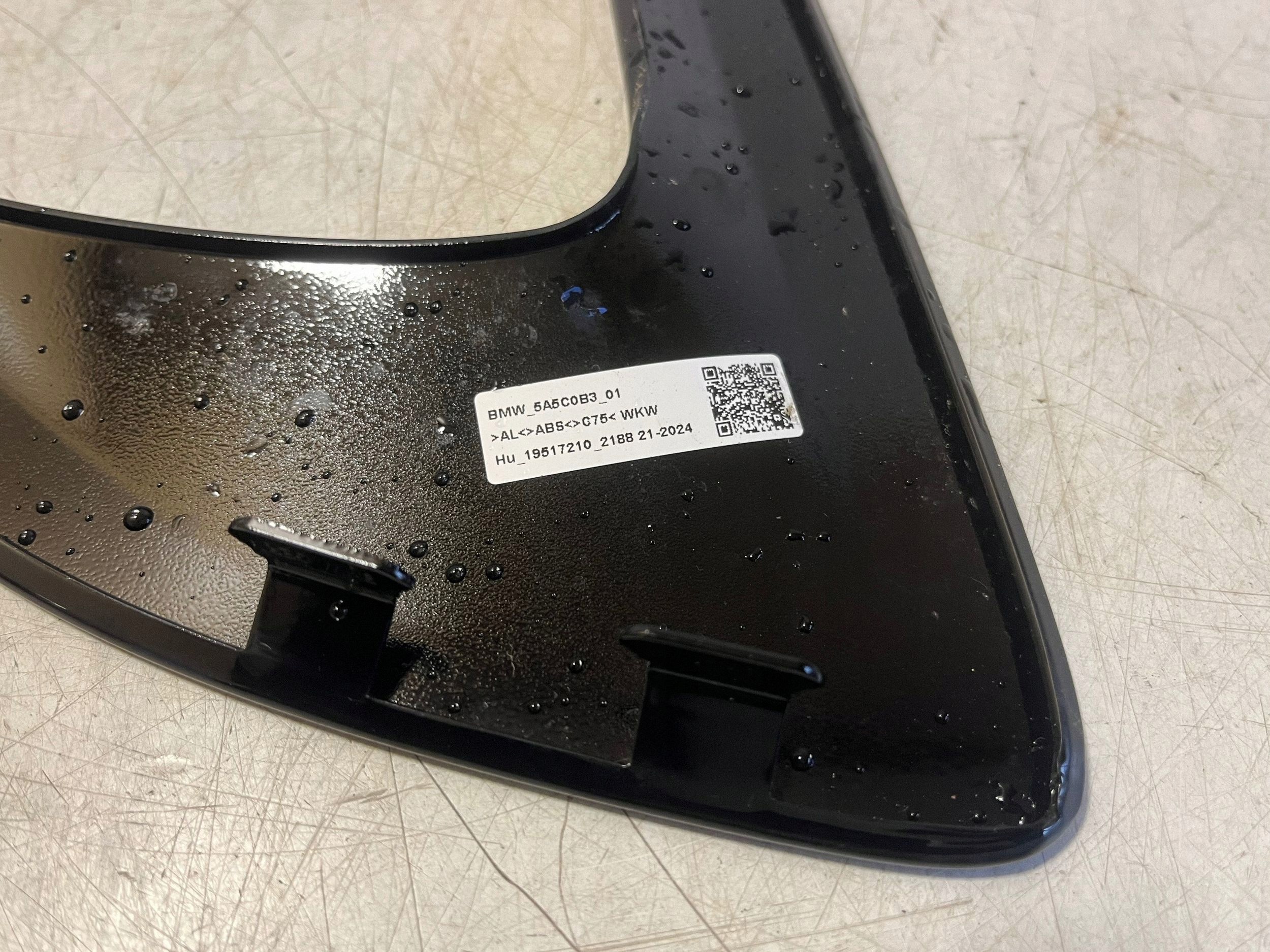 BMW i4 G26 Linker Achterdeurlijst OEM 5A5C0B3 image 3