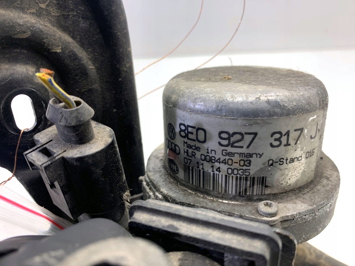 Bomba de vácuo OEM 8E0927317J para Audi A8 S8 D4 image 4