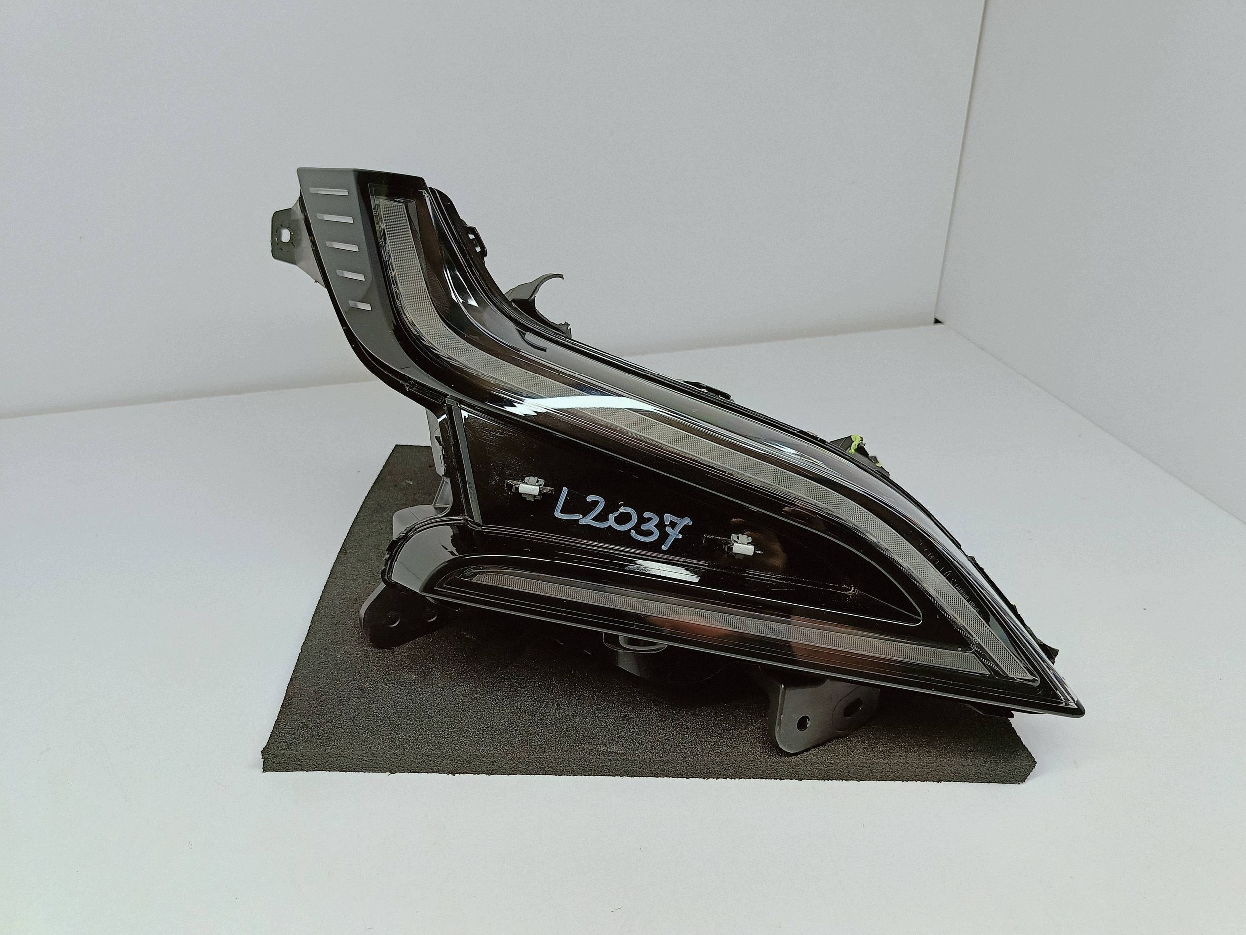 Renault OE 266009083R Luz Derecha Halógena LED DRL image 2