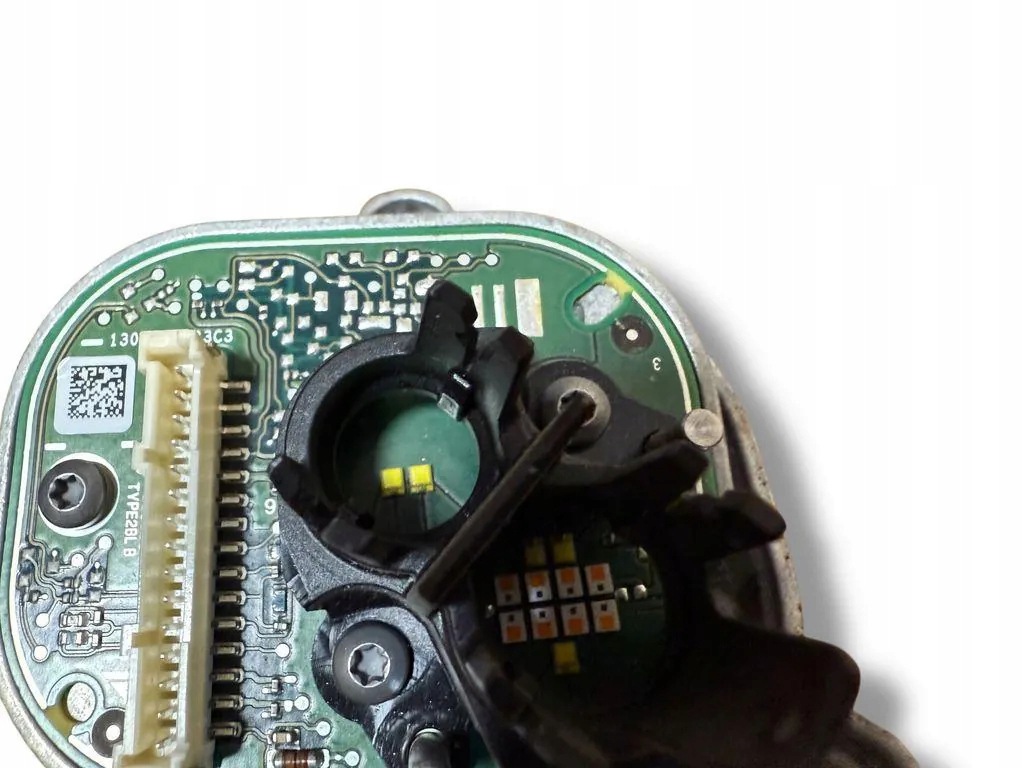 LED Headlight Module OEM 1305715396 for Audi A4 image 6