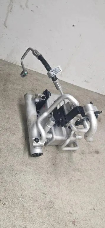 Válvula de expansión AC OEM 976R3GI500 para Hyundai Ioniq 5 image 3