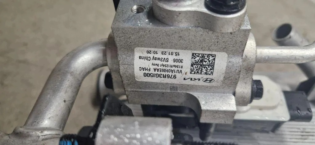 Válvula de expansión AC OEM 976R3GI500 para Hyundai Ioniq 5 image 4