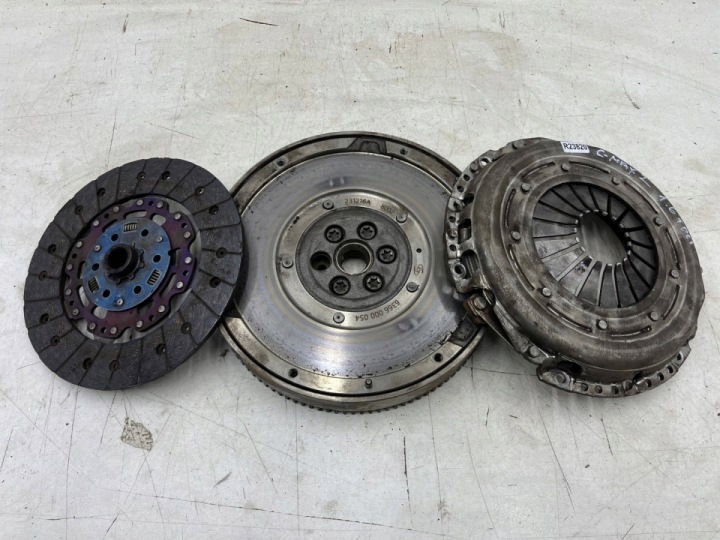 Sachs-kytkin Ford B-max C-max Fiesta Focus Galaxy Mondeo S-max Volvo 1.6 TDCi