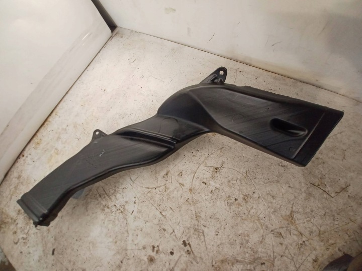 Duto de ar Mercedes-Benz GL X164 164 A1648300346
