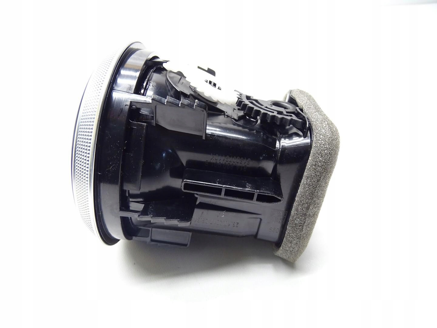 Rejillas de salpicadero OEM 81A820901B para Audi A3 Limousine image 4