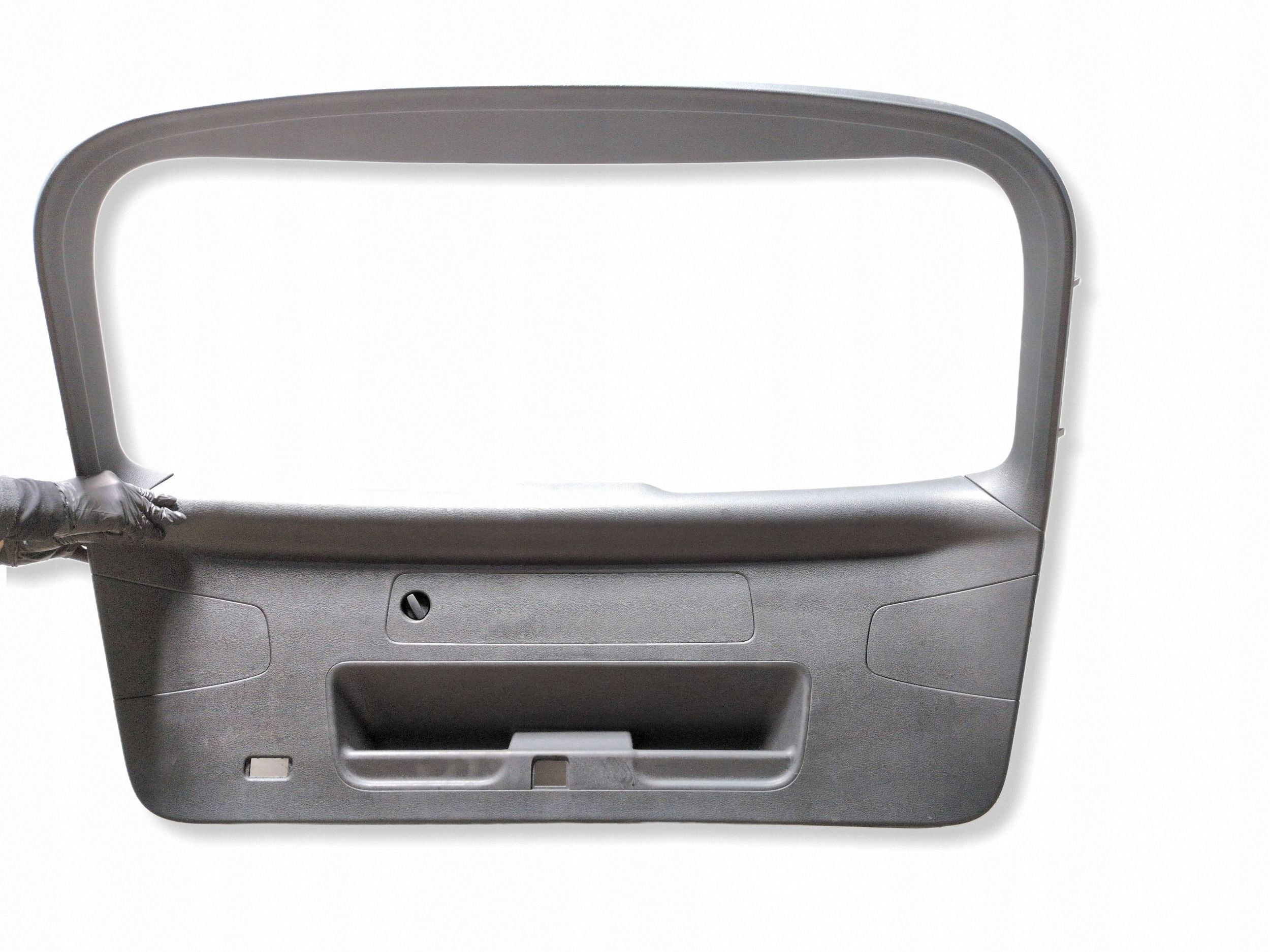 Audi Q5 Trunk Lid Trim OEM 80A867979A - Used image 2