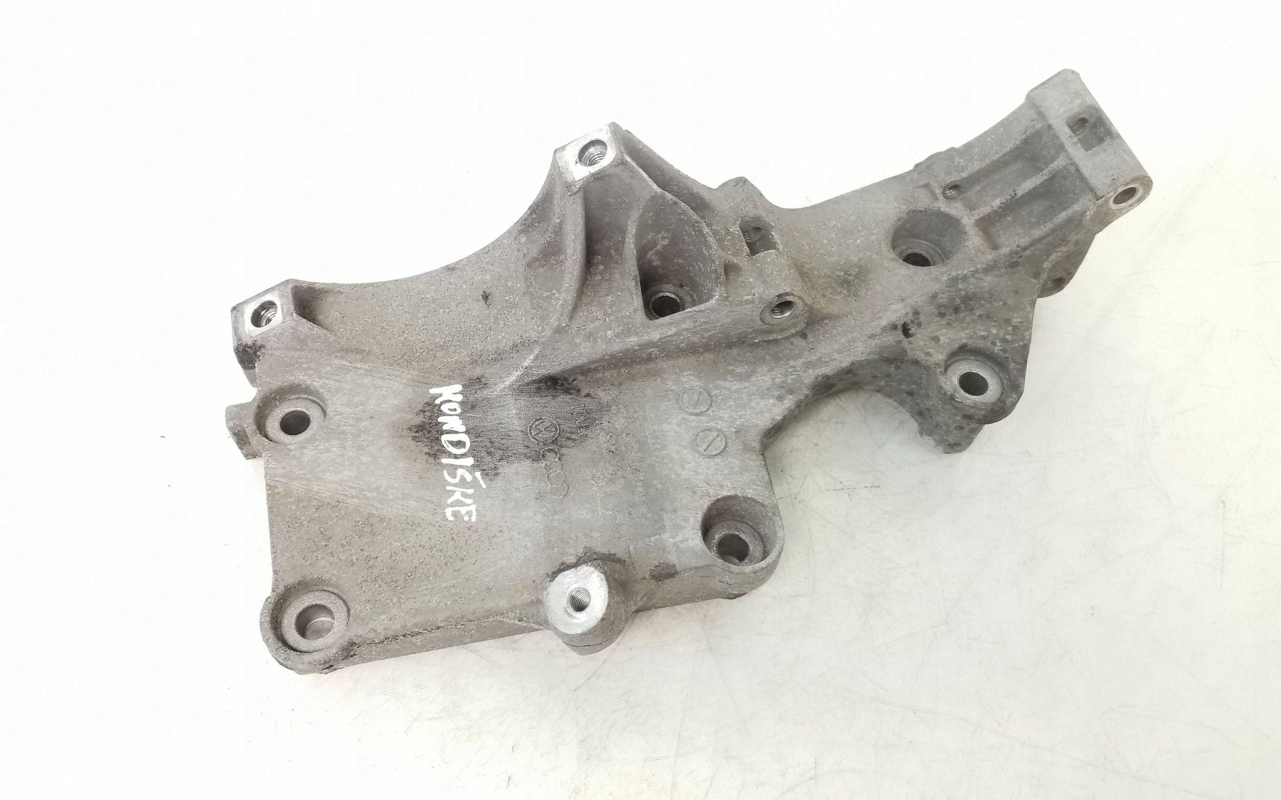 VW ilmastointikompressorin kiinnike OEM 03G903143A image 2