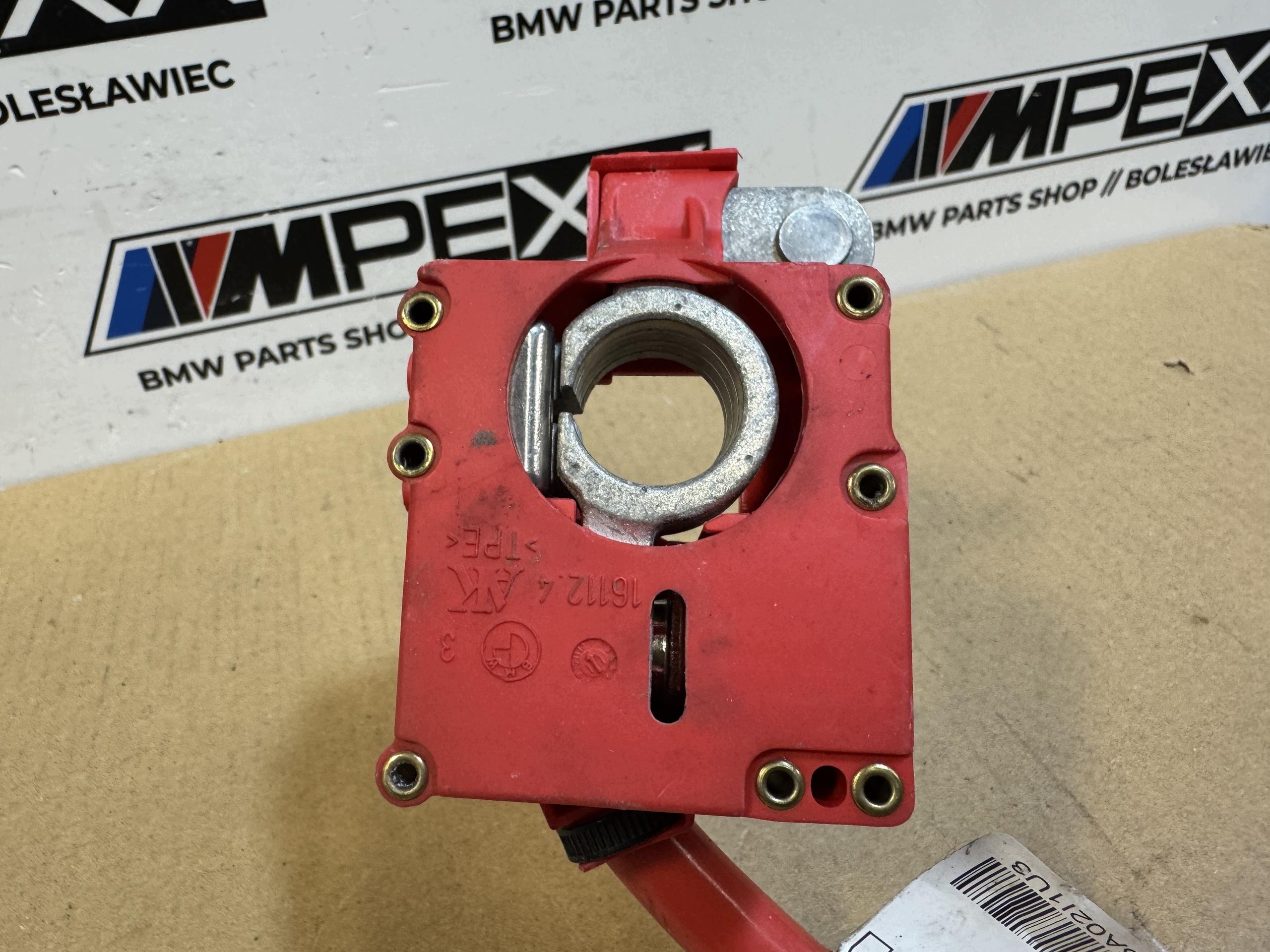 BMW F10 F11 Clamp OEM 9217034 - Used Condition image 3