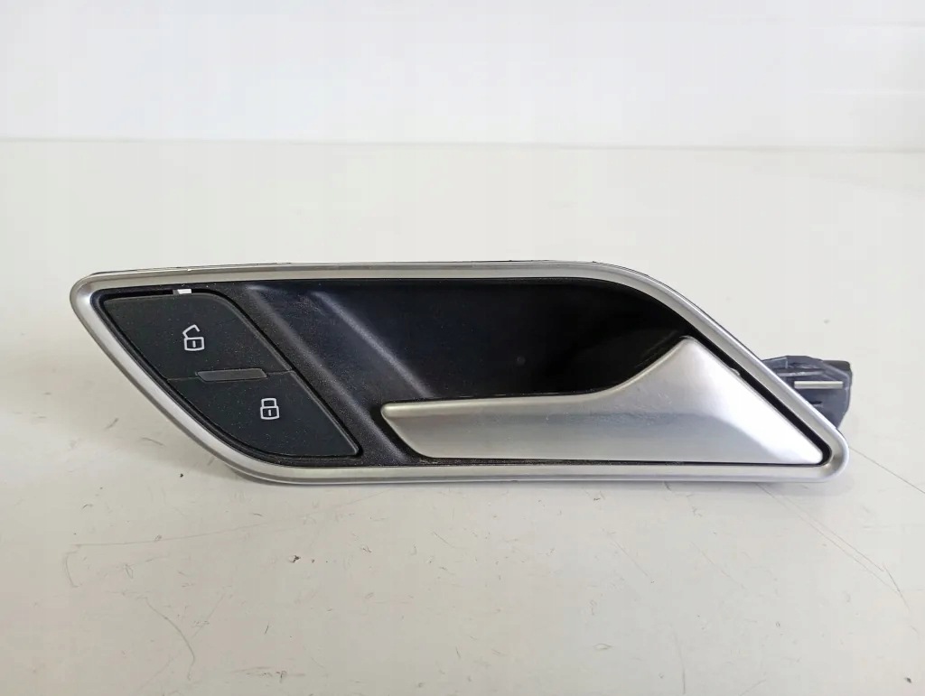 OEM 8V3837020B Höger bakre innerhandtag Audi A3 8V image 2