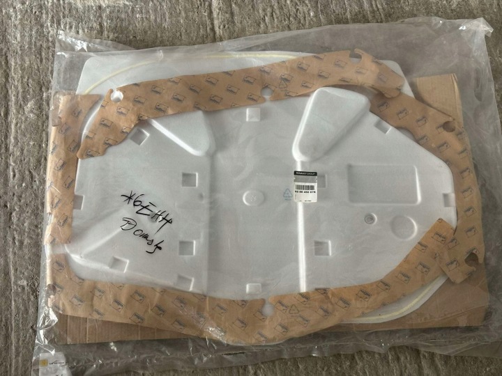 Liukuoven äänieristys taka RENAULT Trafic III 828645087R