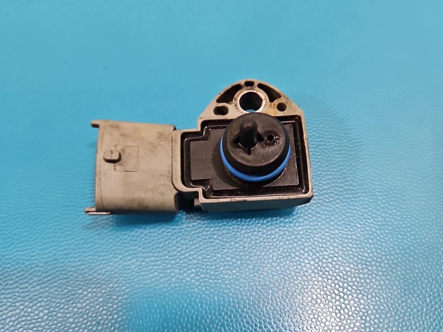 OEM 0261230239 Einspritzschiene 2.5T 220PS Ford Mondeo MK4 image 4