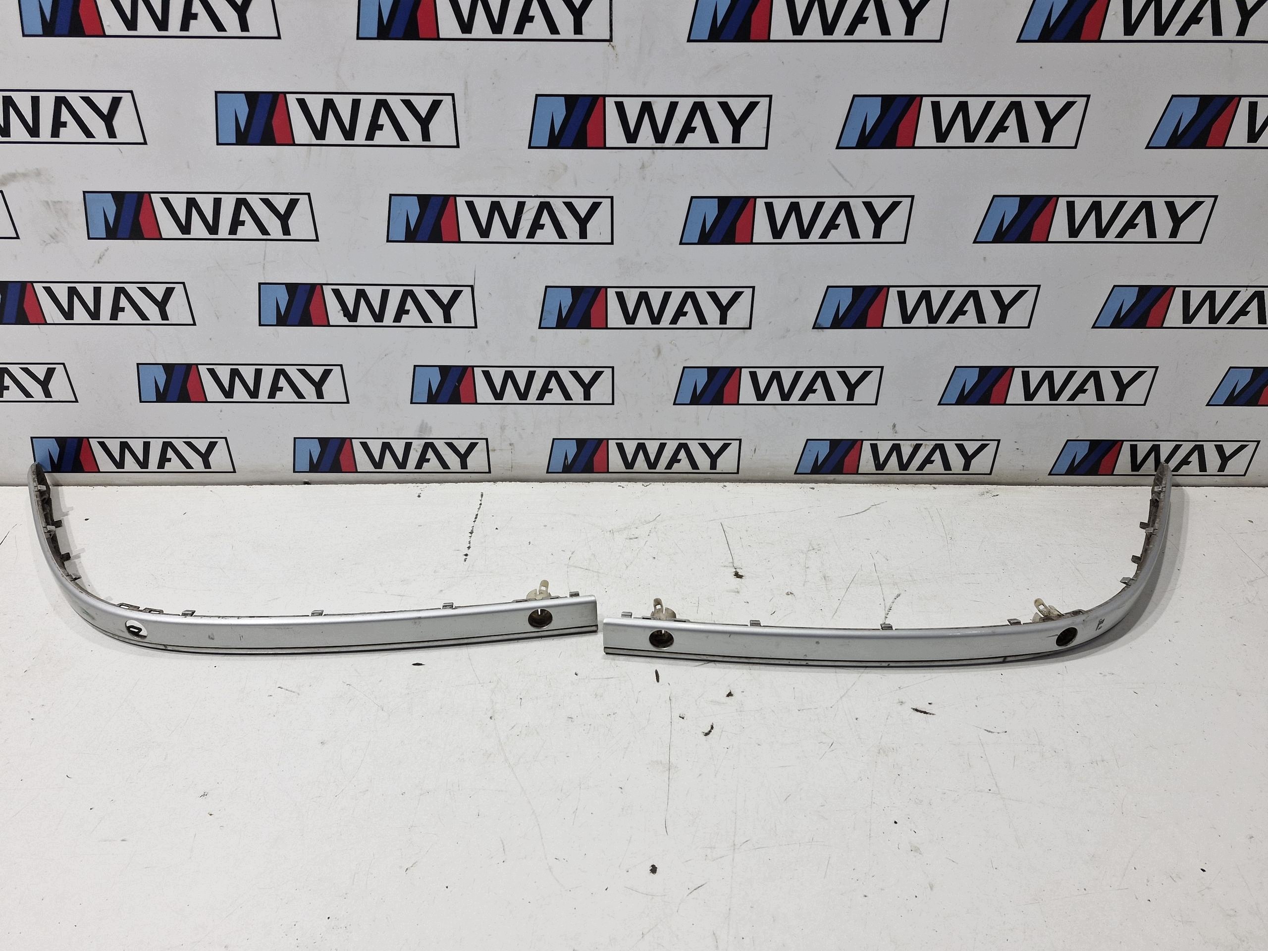 OEM 7005968 Höger framstötfångarrem BMW 5 Touring image 2