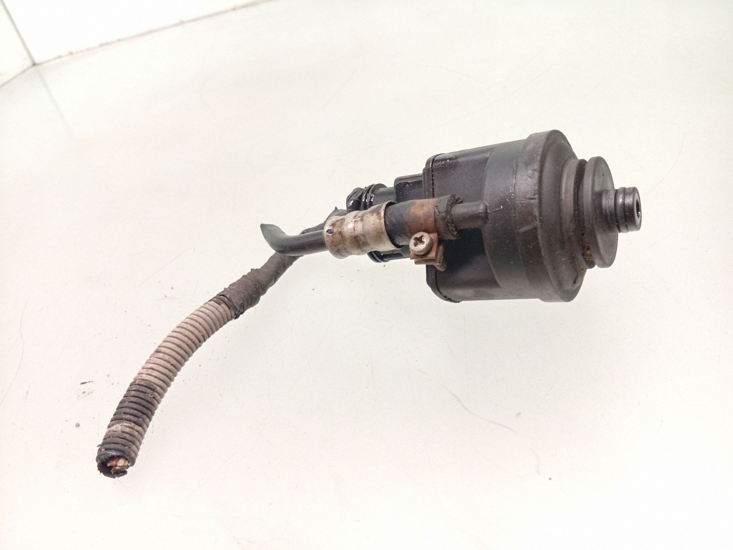 BMW Bränslevärmare OEM 7788702 - 4 stift image 3