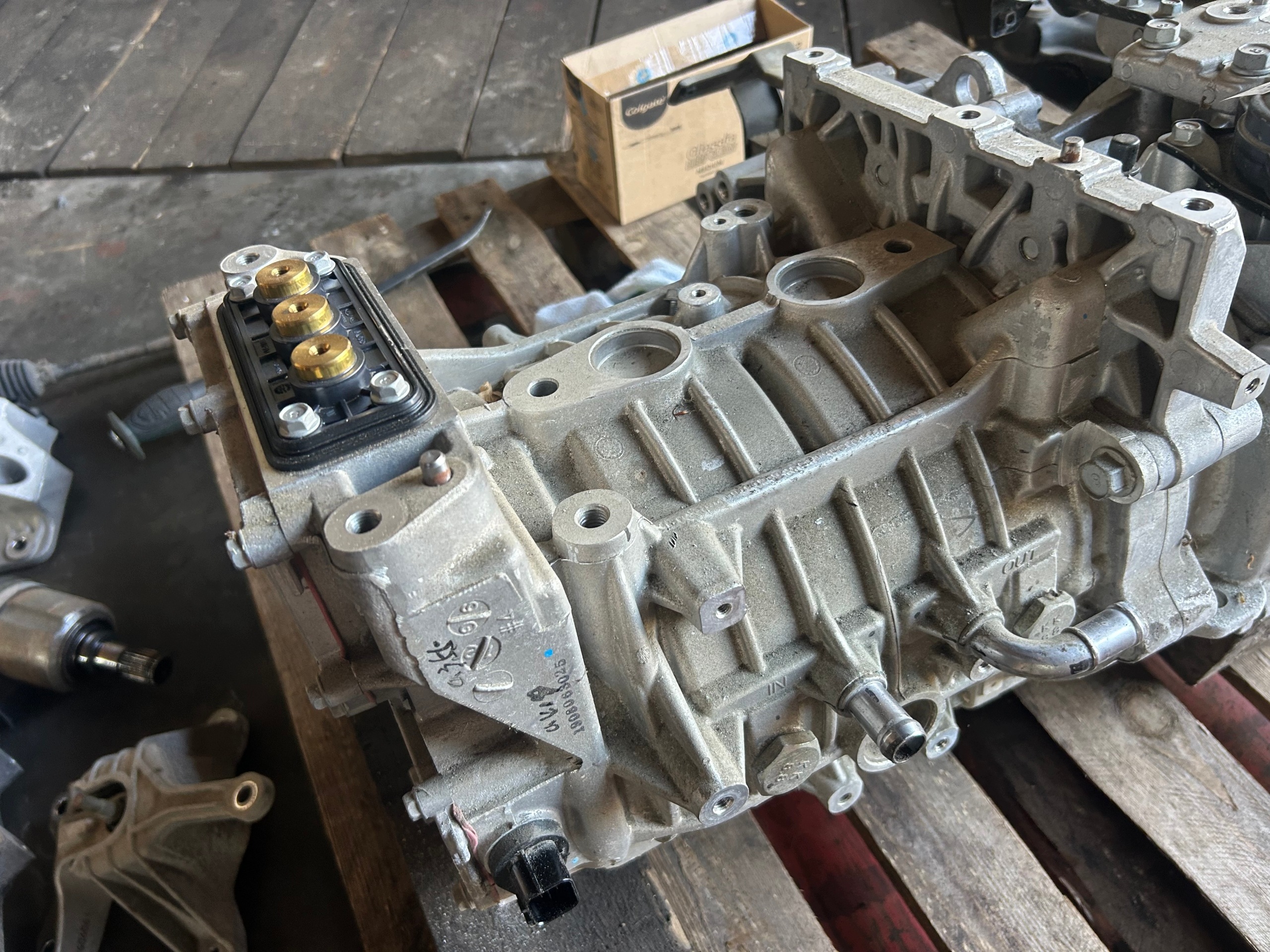 Motor de bomba lavaparabrisas OEM 365000E700 Hyundai Kona