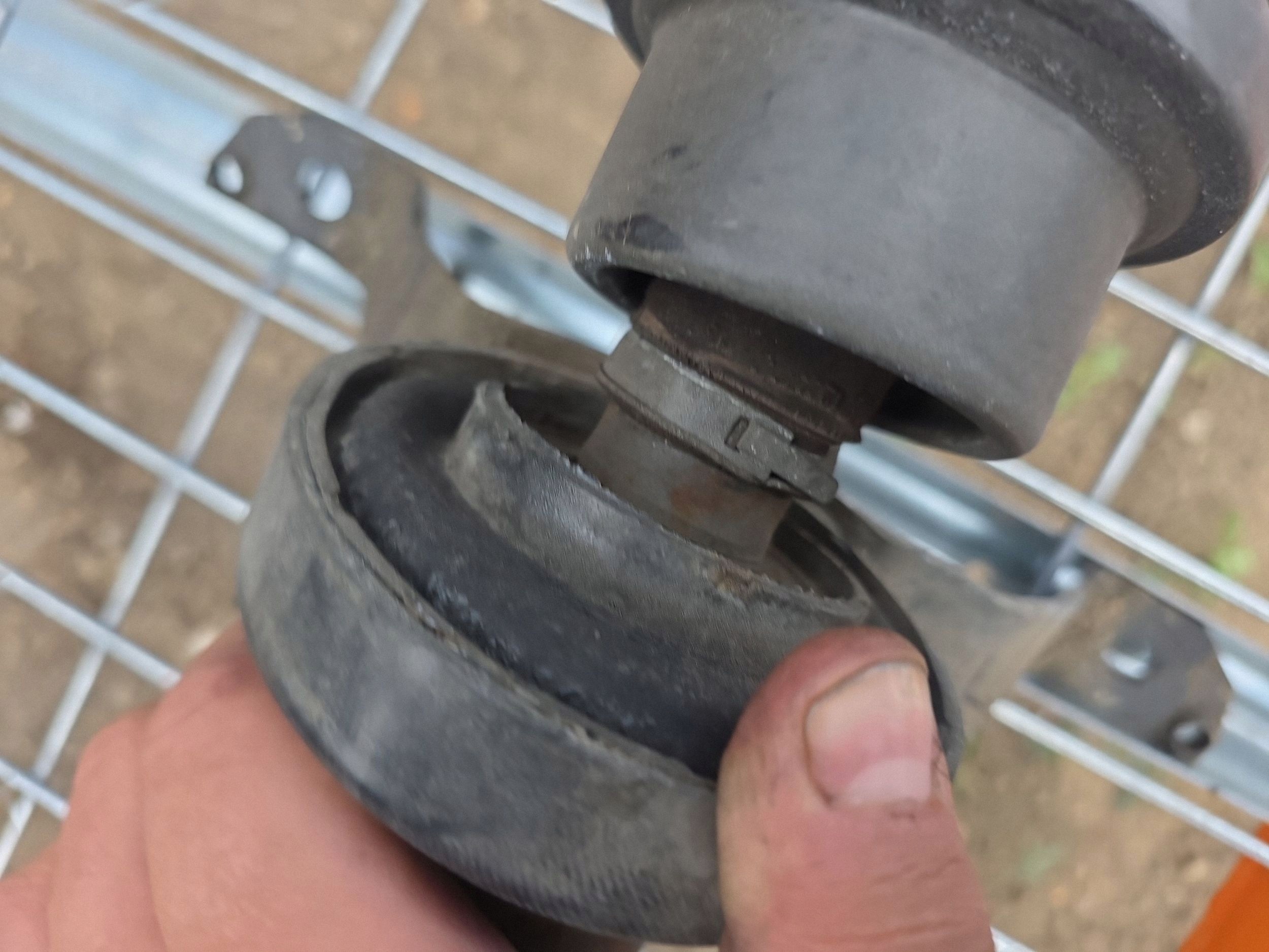 Eje de transmisión OEM 4G0521101L Audi A6 Avant 2015 image 3