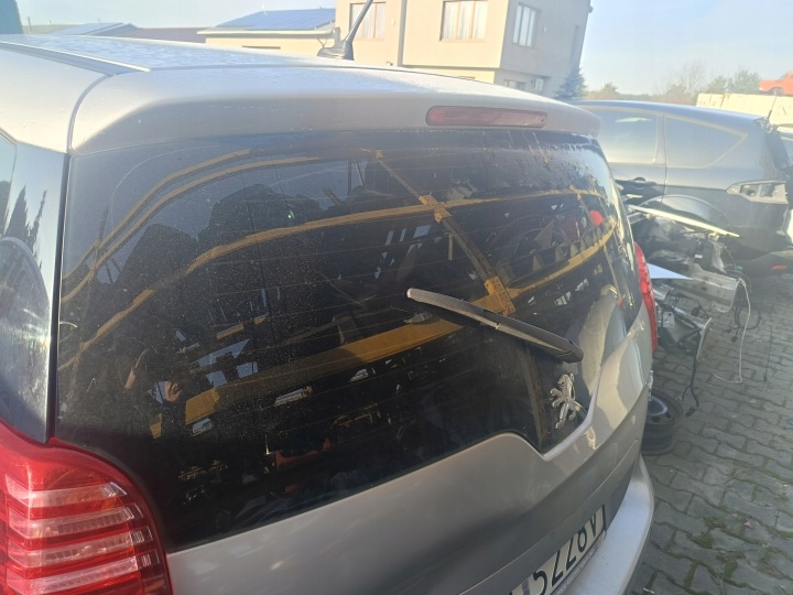 Takaluukun lasi Peugeot 5008 I 09-15
