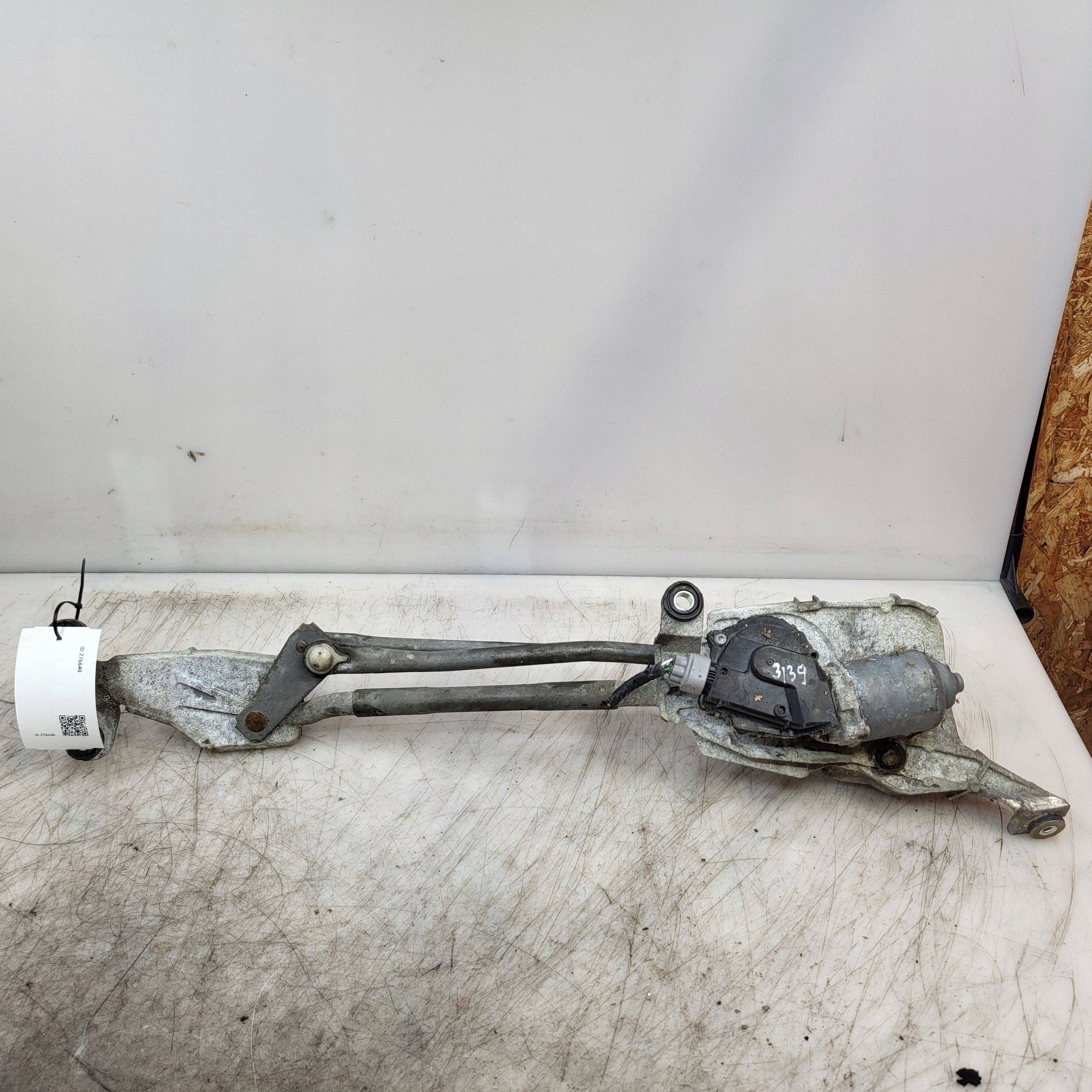 Mitsubishi Outlander II II pyyhkijämekanismi OEM 1593001051