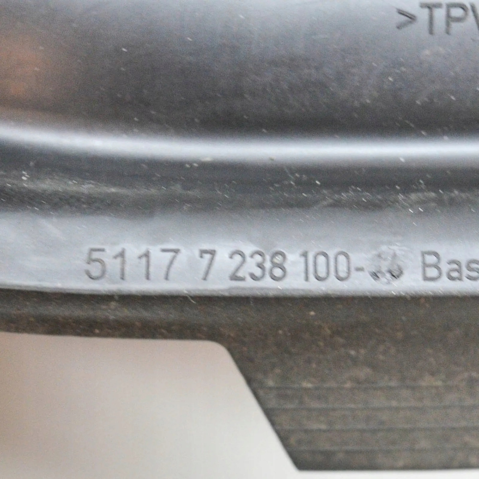 BMW Bränslelucka OEM 7238100 för F30 F31 F80 M3 image 8