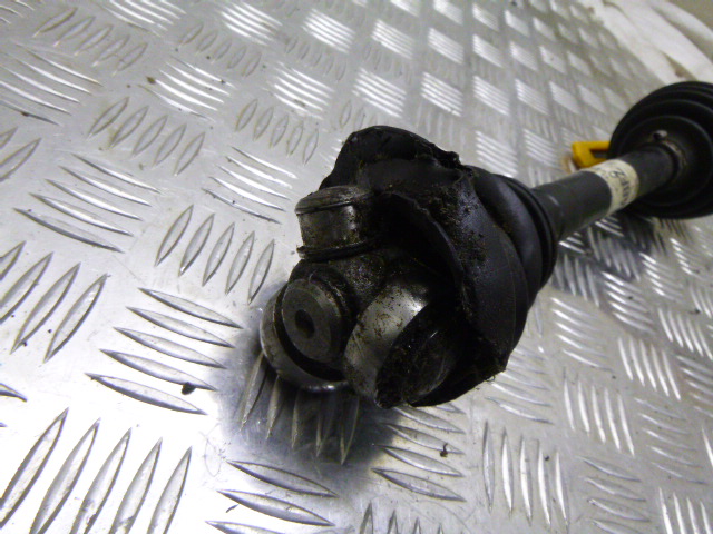 Eixo de Transmissão Esquerdo Opel Mokka A OEM 94560845