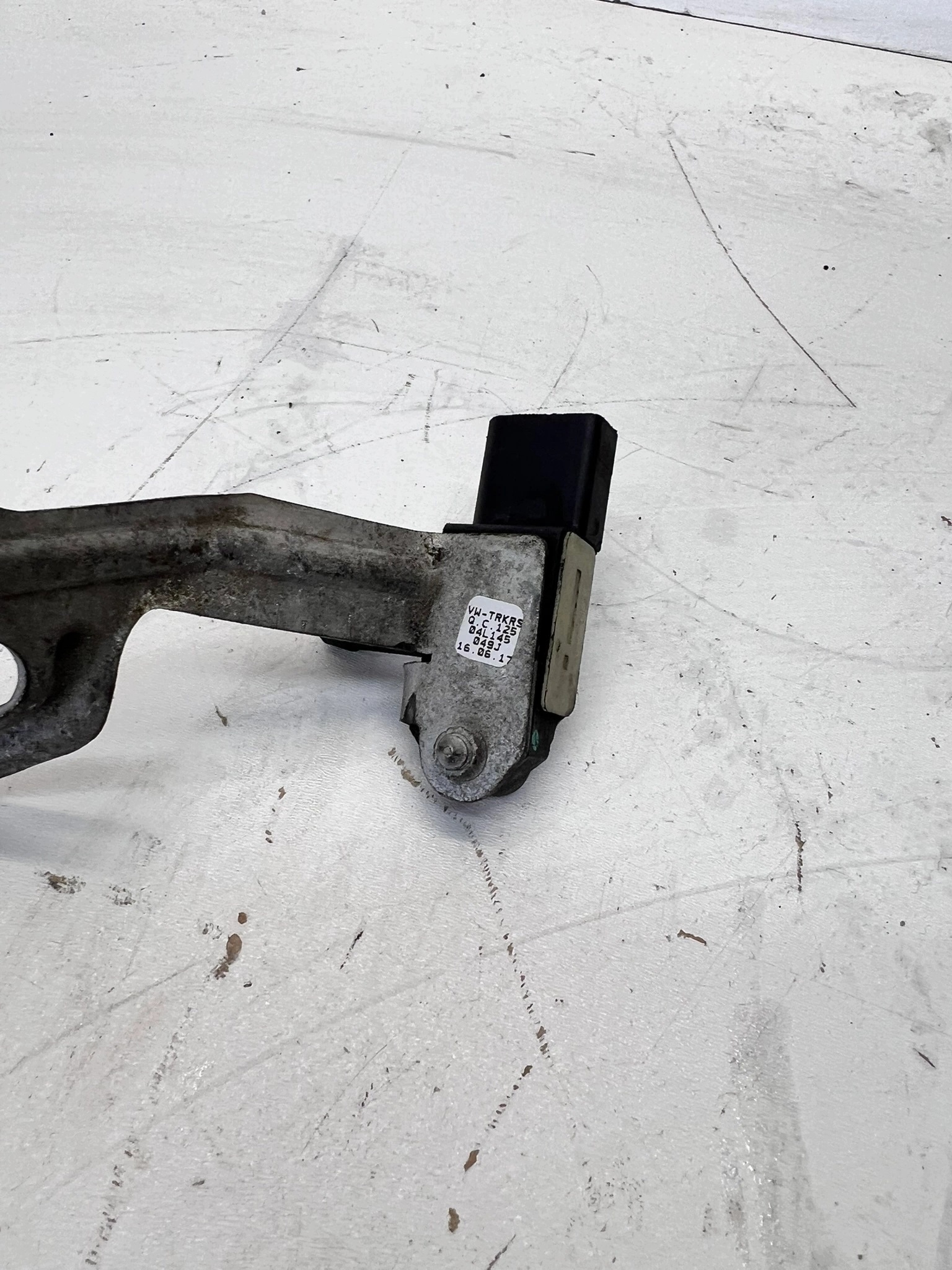 MAP-anturi OEM 04L906051C Audi A6 Avant 2.0L image 5
