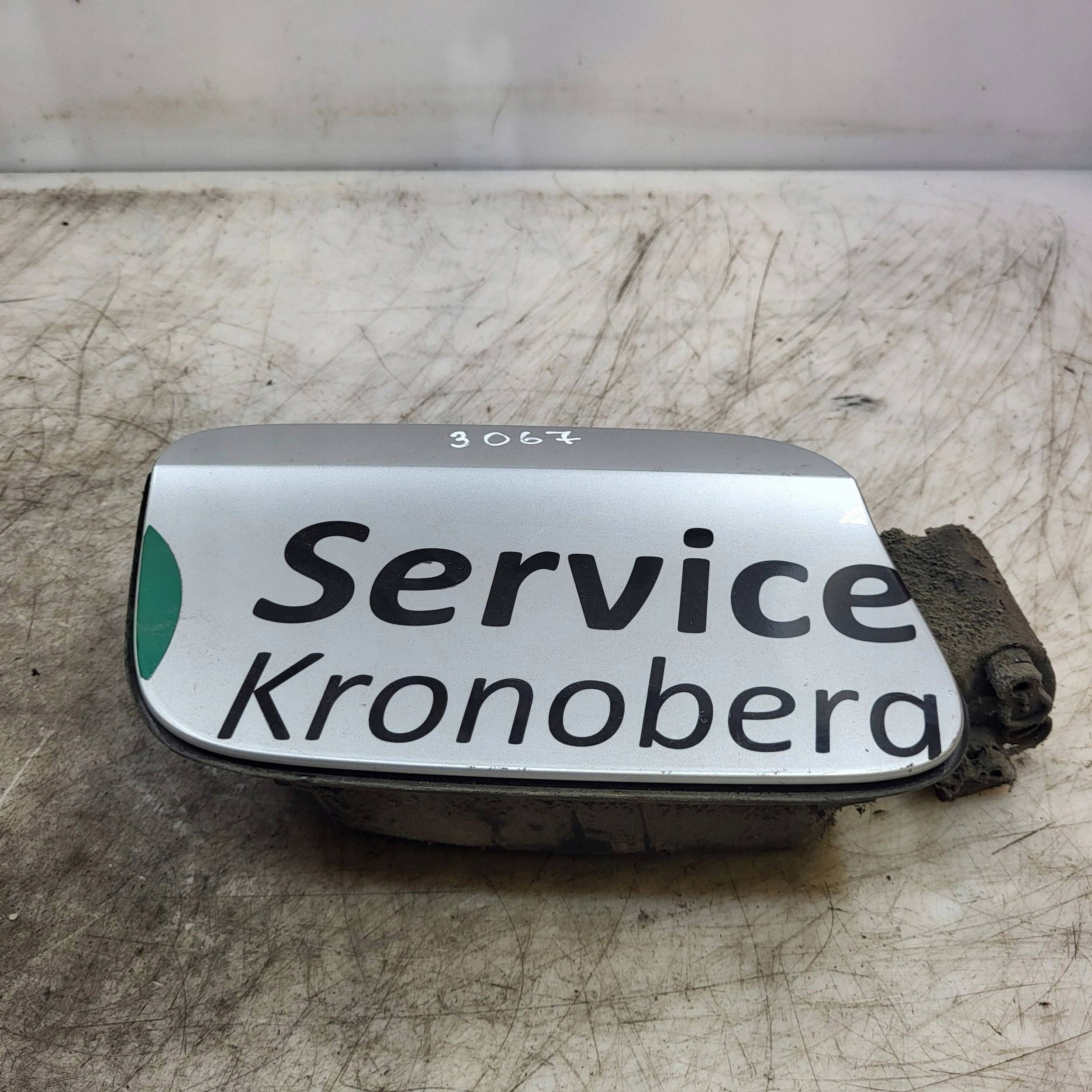 Vauxhall Insignia Fuel Flap OEM 84384298 - Used