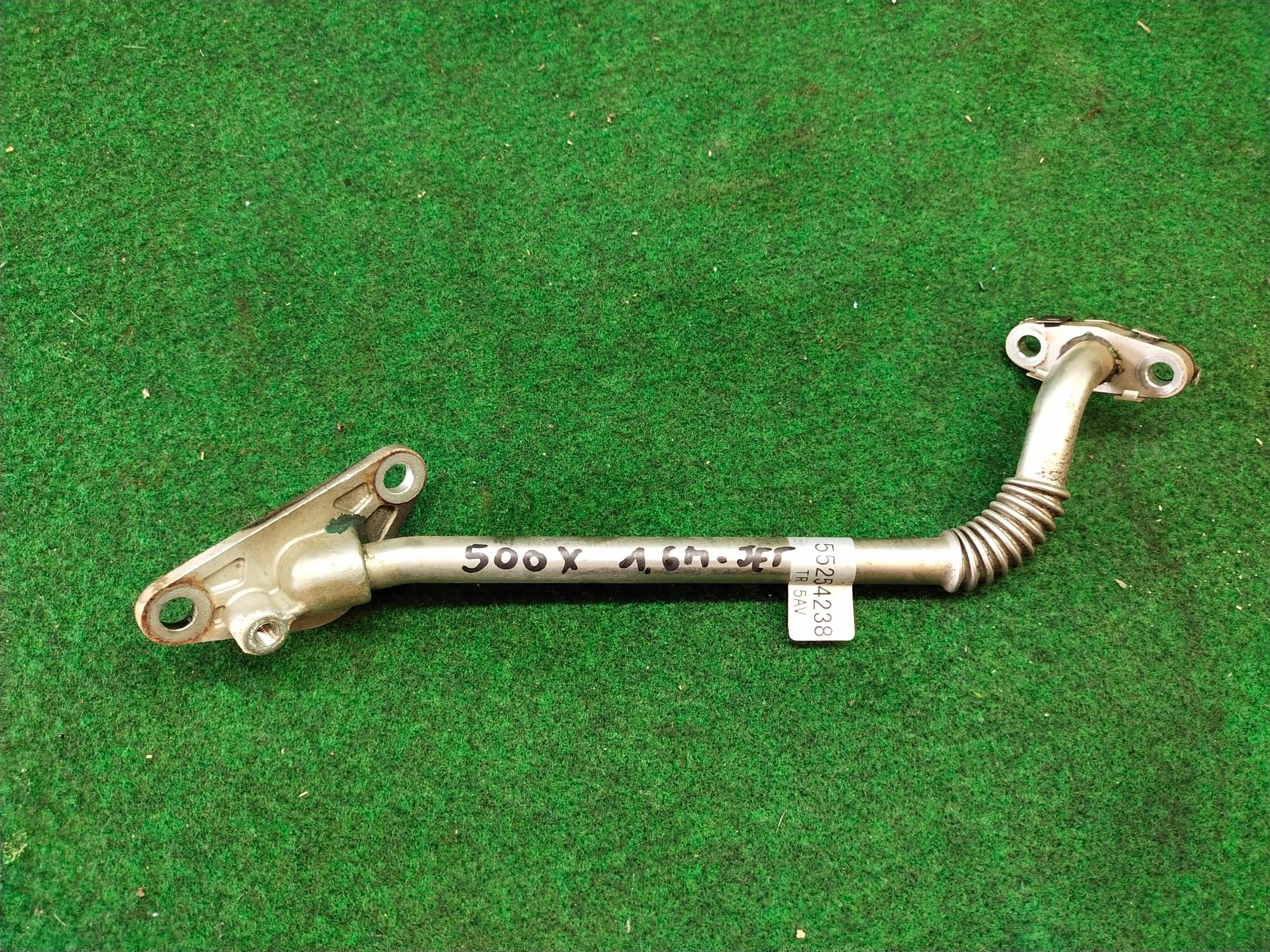 Turbo-öljyputki OEM 55254238 Jeep Renegadelle image 2
