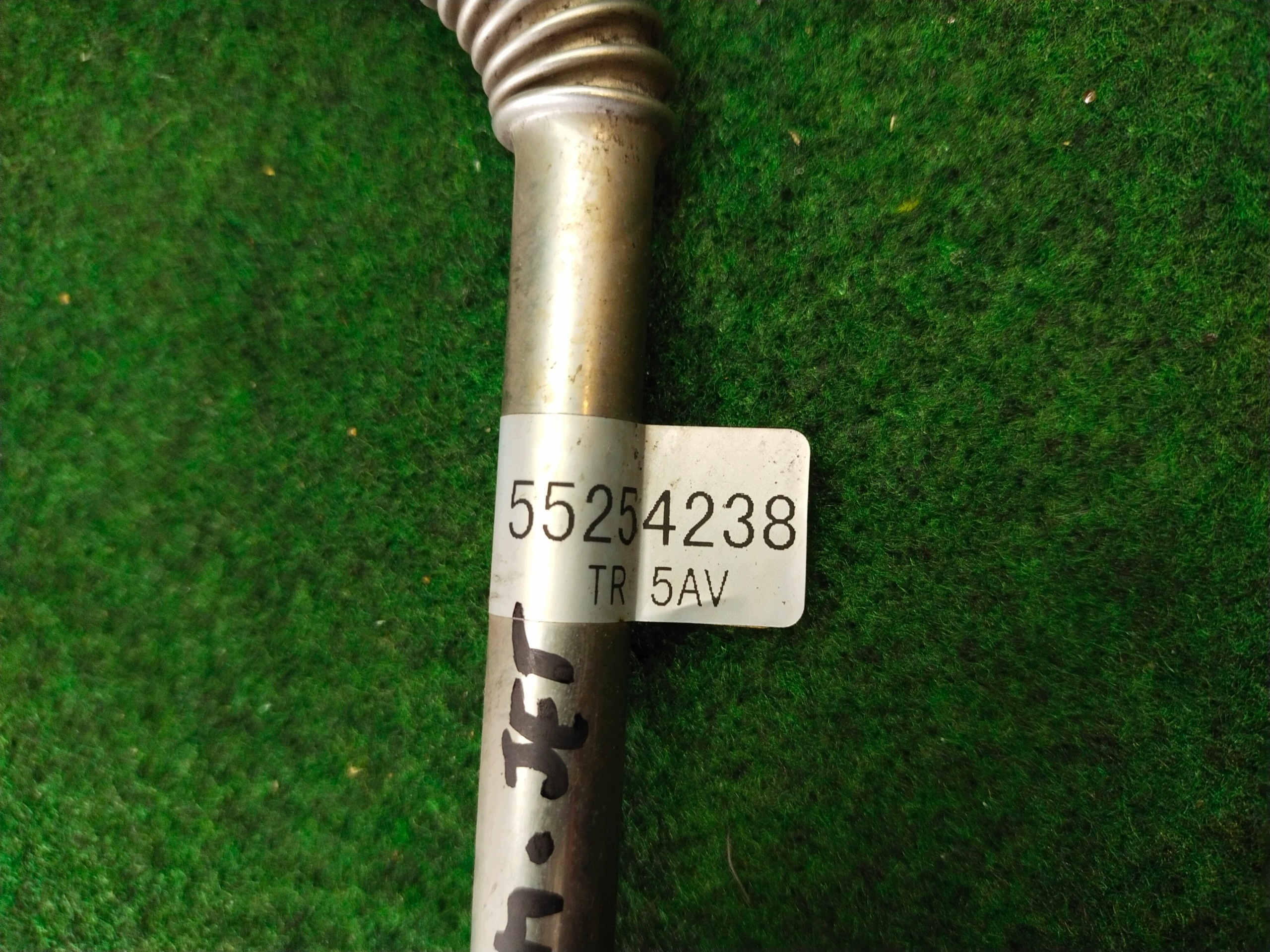 Turbo-öljyputki OEM 55254238 Jeep Renegadelle image 5