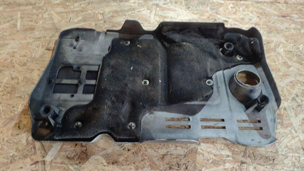 OEM 55201211 Upper Engine Cover for Alfa Romeo 159 image 7