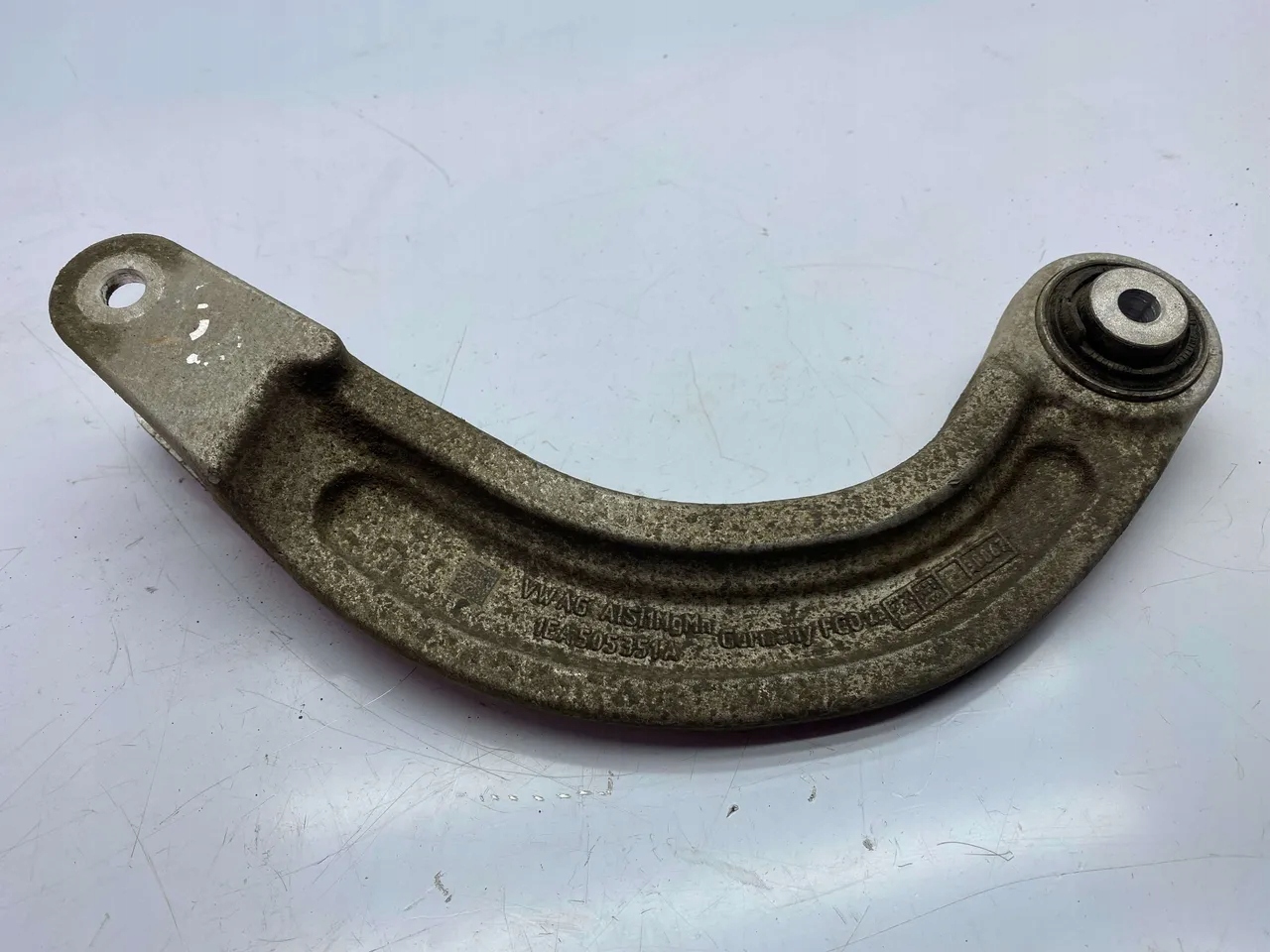 Audi Q4 Hinterer Querlenker OEM 1EA505351A - Gebraucht image 3
