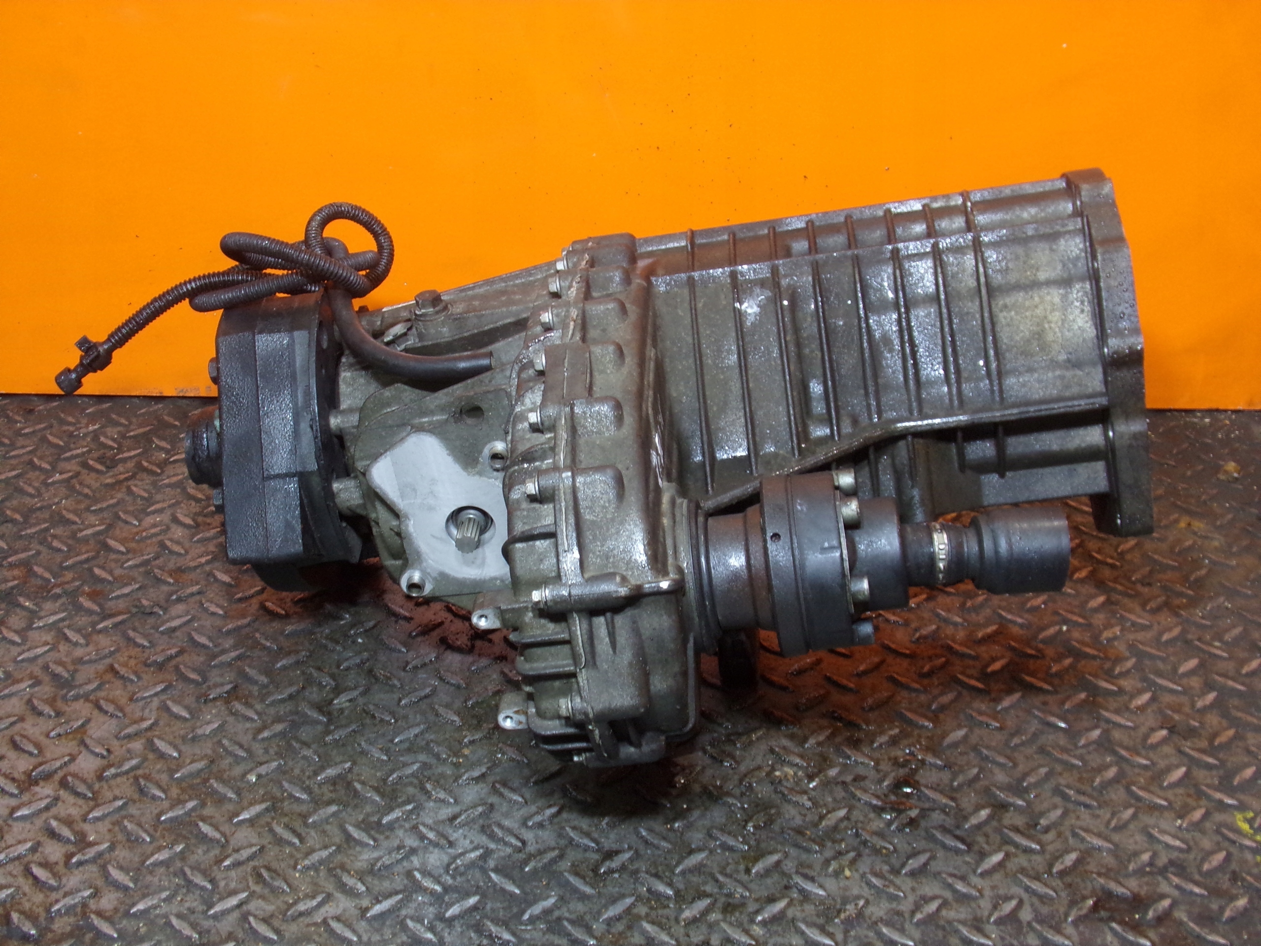 Redutor VW Touareg 2.5 TDI OEM 0AD341011A image 3