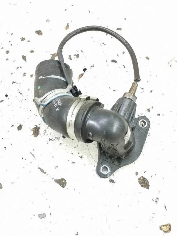 Conduto de ar da cabine Mercedes-Benz OEM 147138491R - Usado image 3