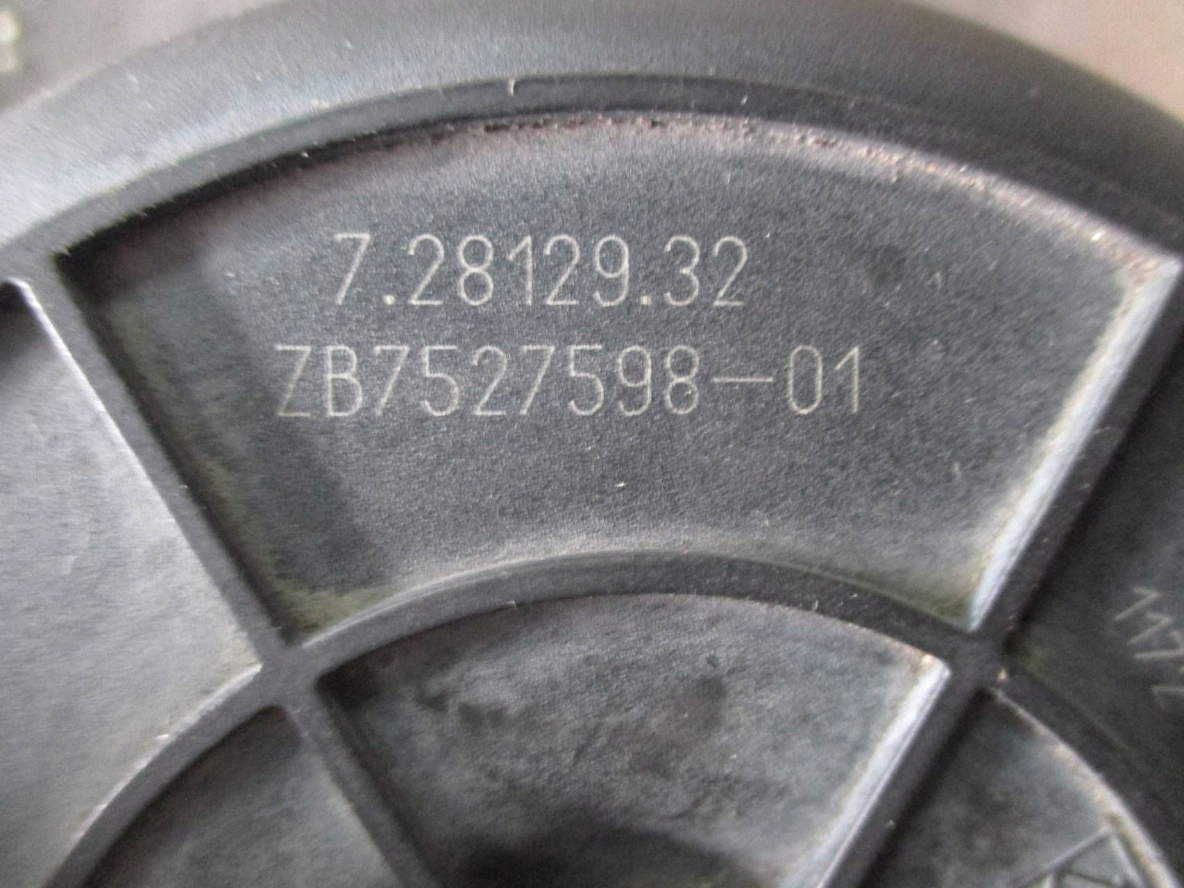 Polttoainepumppu OEM 72812932 BMW 5-sarja E60 image 4