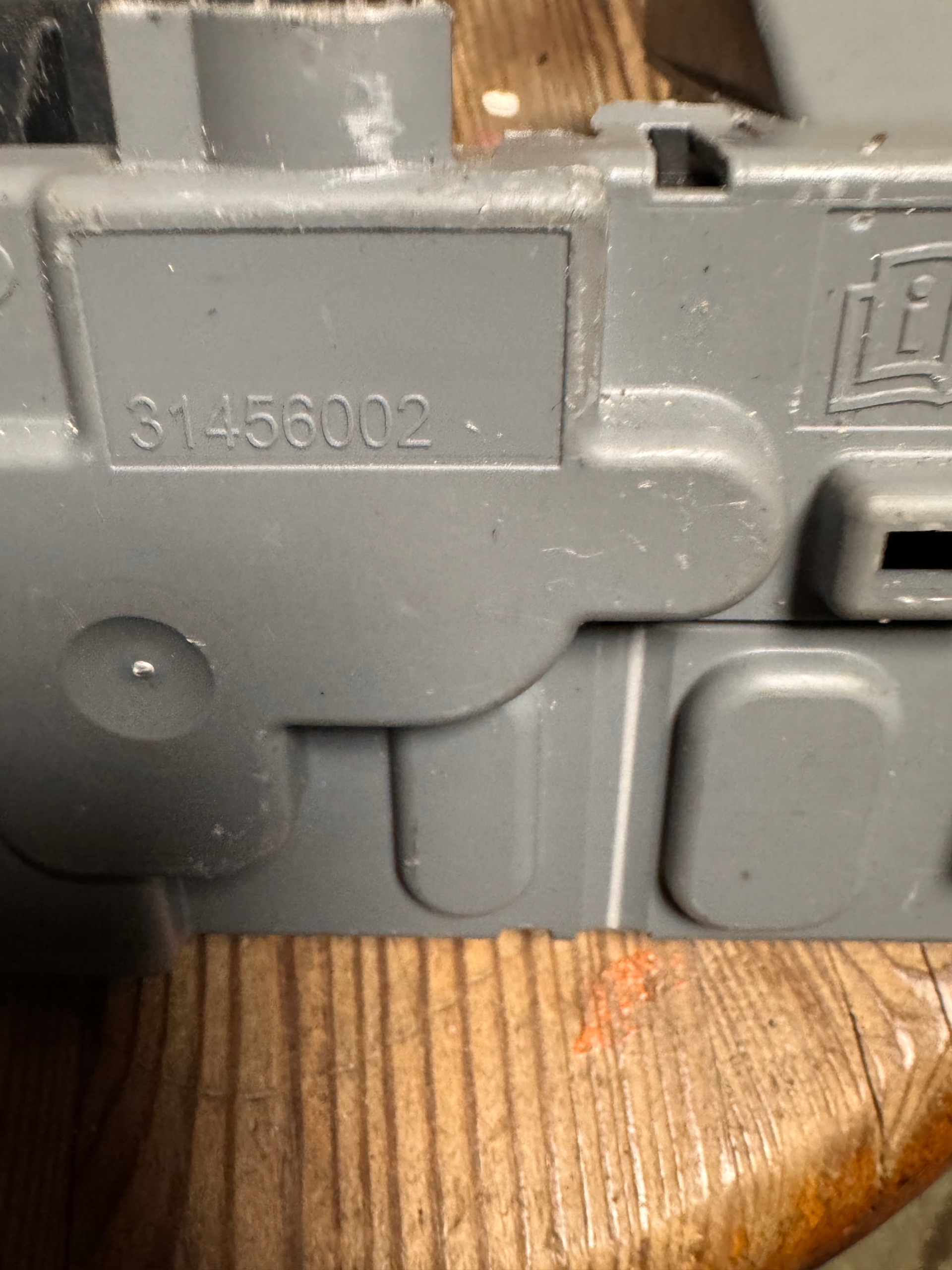 Miinusnapakaapeli OEM 255609 Mercedes GLE image 8