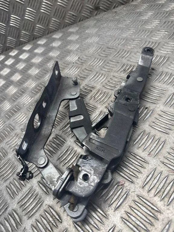 Dobradiça do Capô Esquerda OEM A1728800128 Mercedes SLK image 2