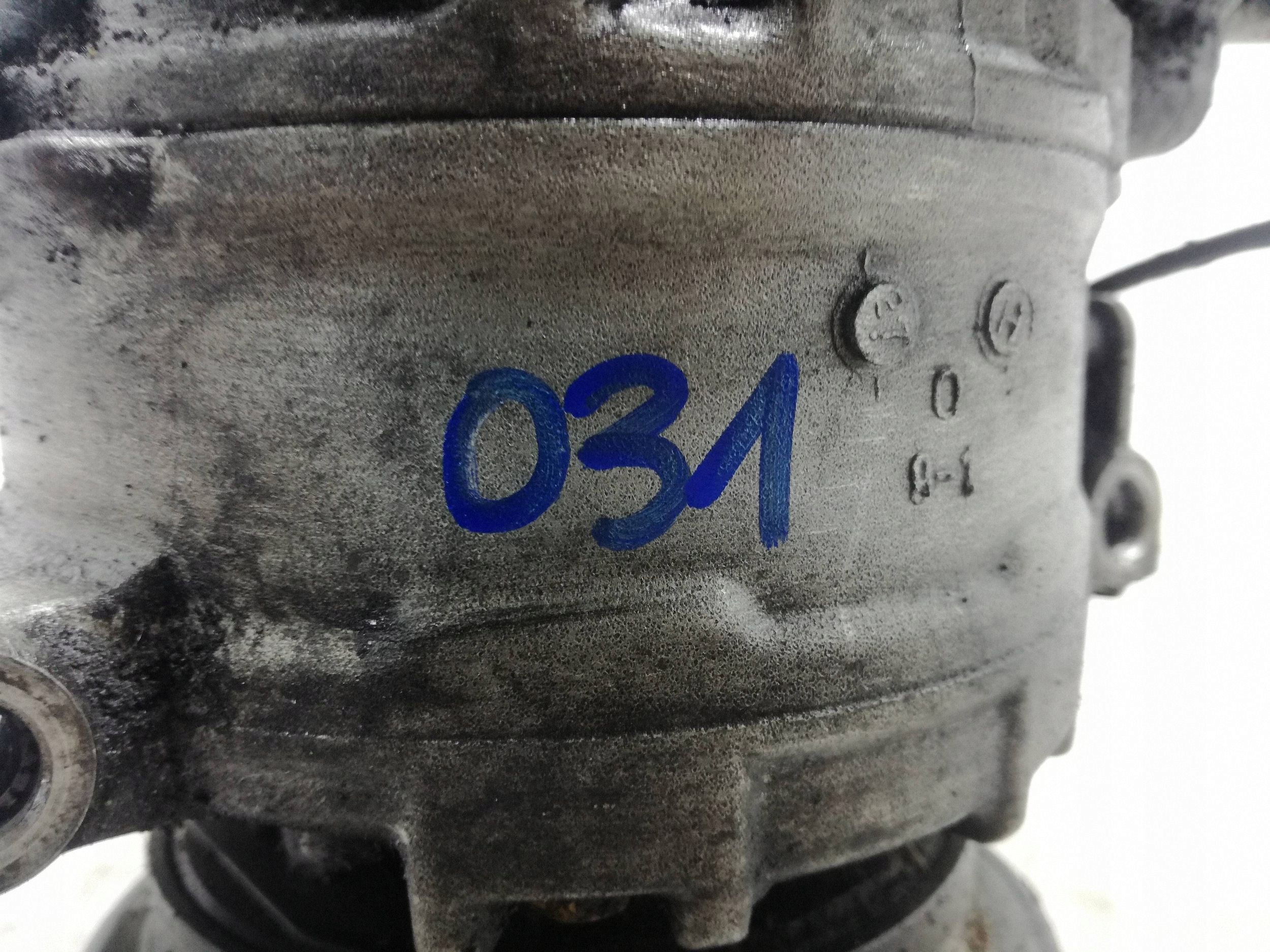 Compresseur Climatisation VW OEM 8D0260808 - Occasion image 7